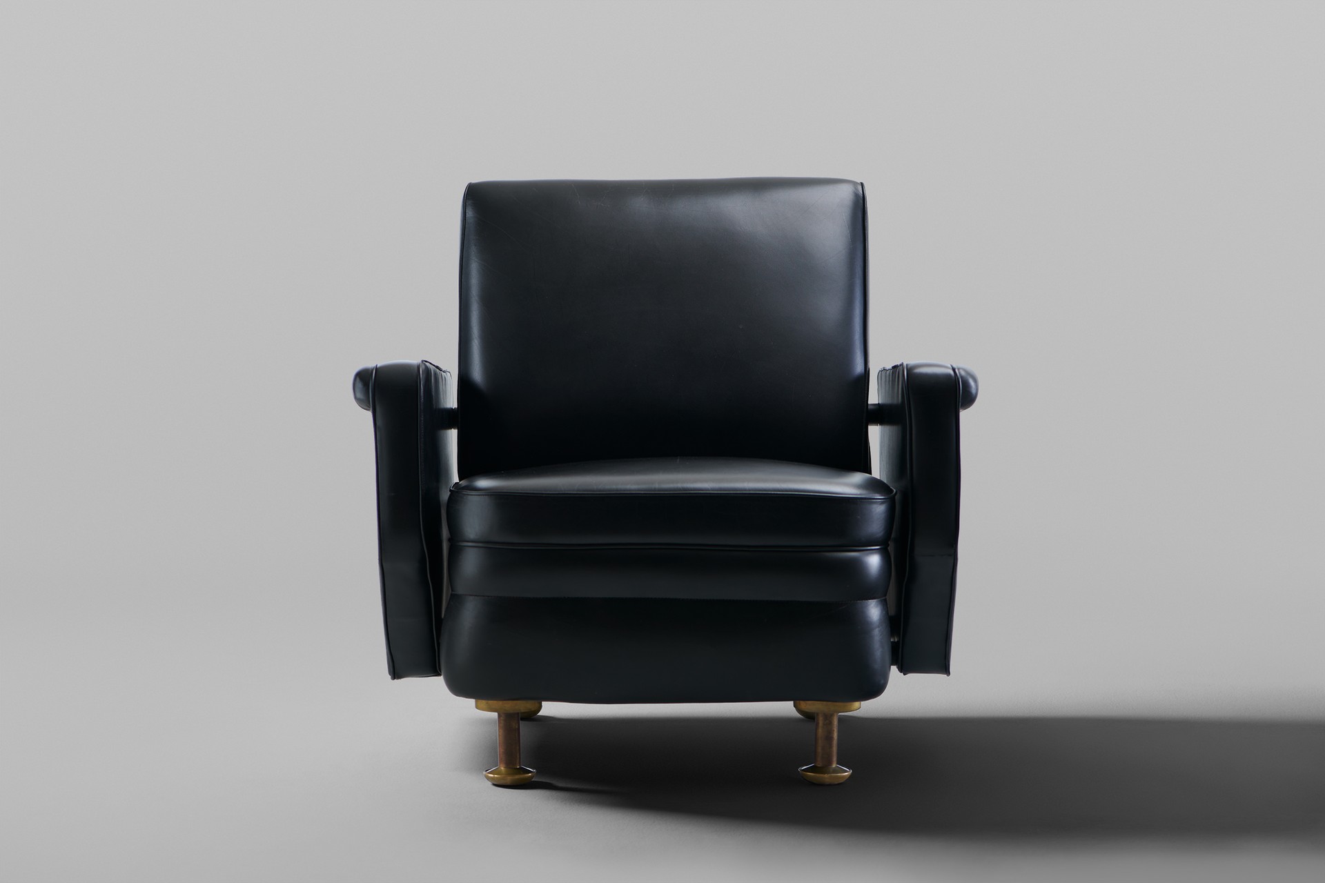 Pair of "Enzo Gutzeit" Chairs image 4