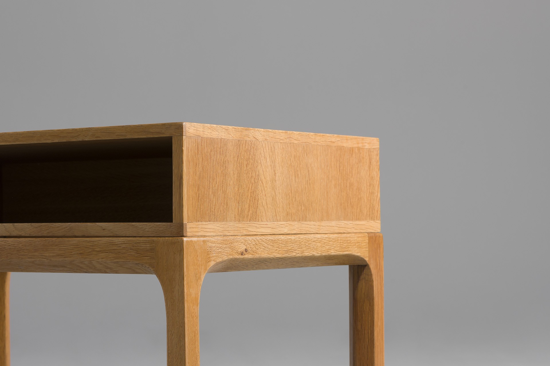 Pair of Side or Bedside Tables image 7