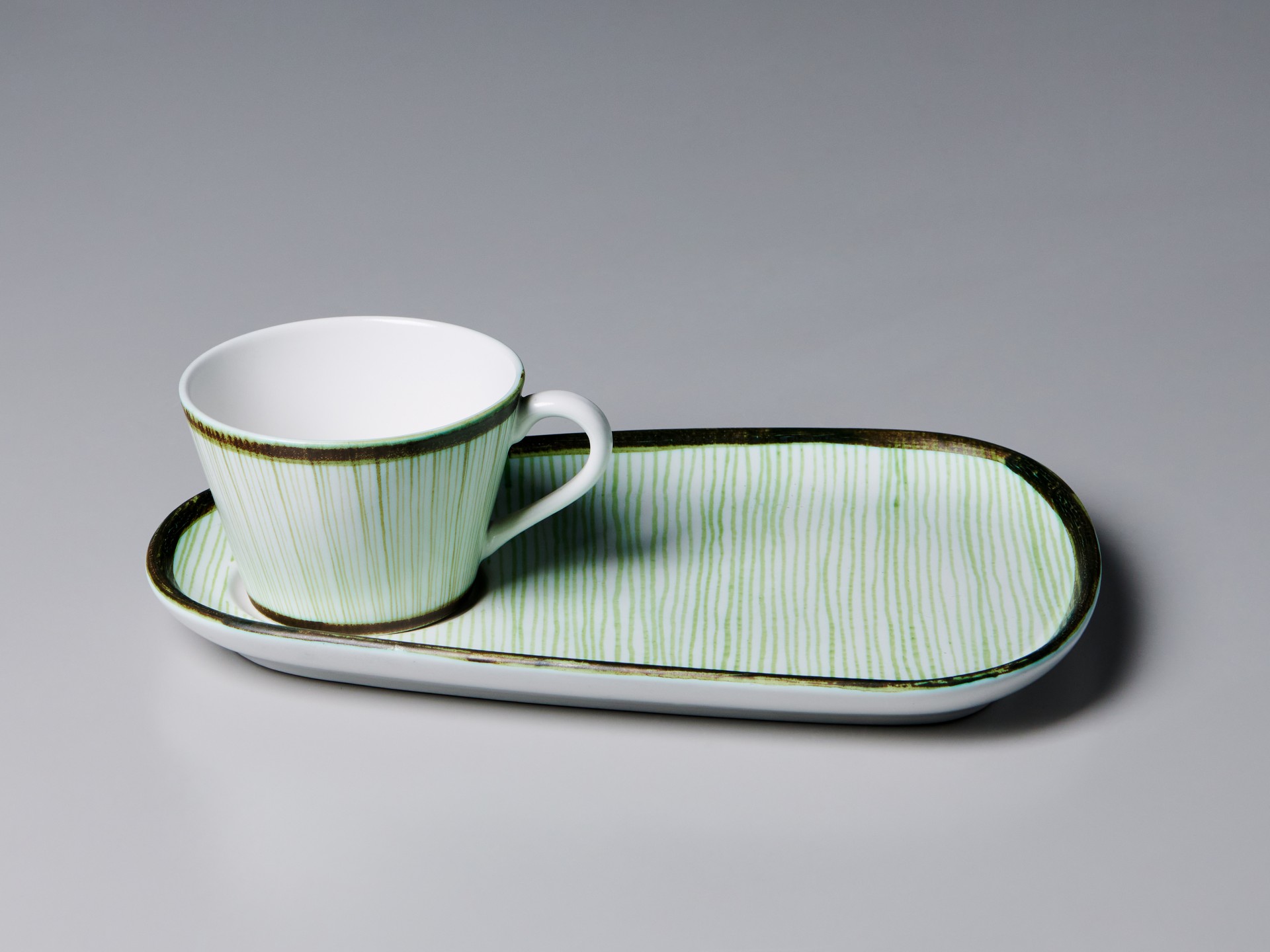 Six 'TV' Cups and Saucers image 4