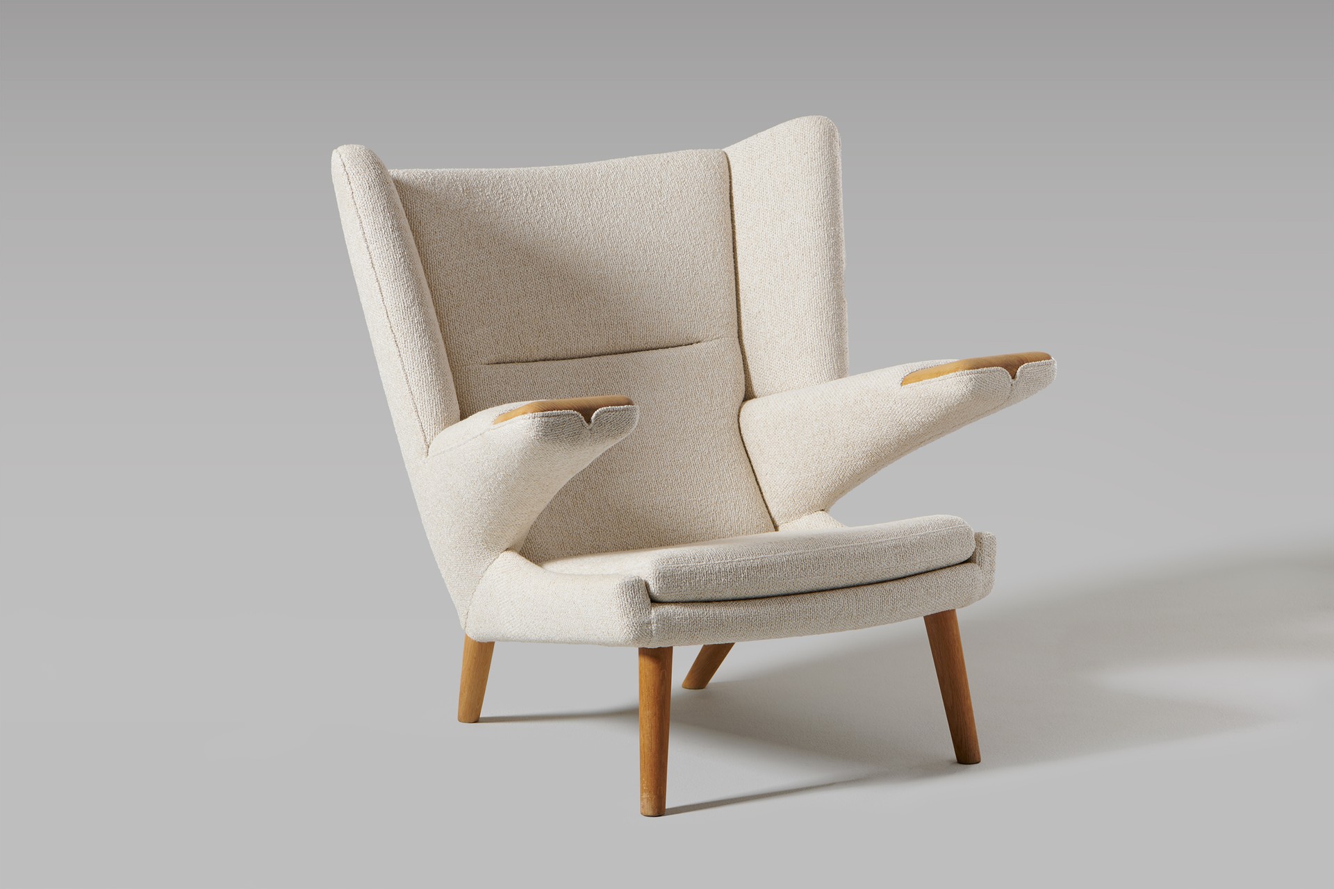 'New Papa Bear' Armchair