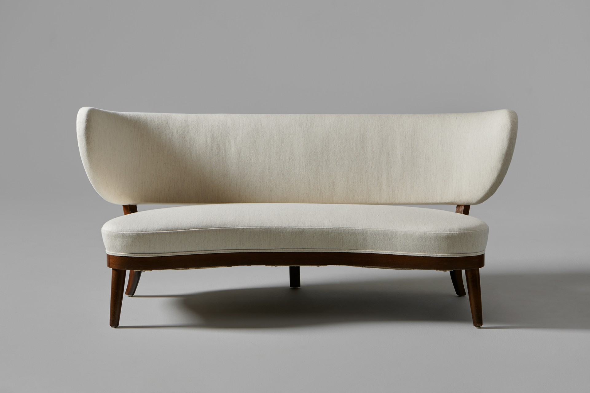 Sofa image 3