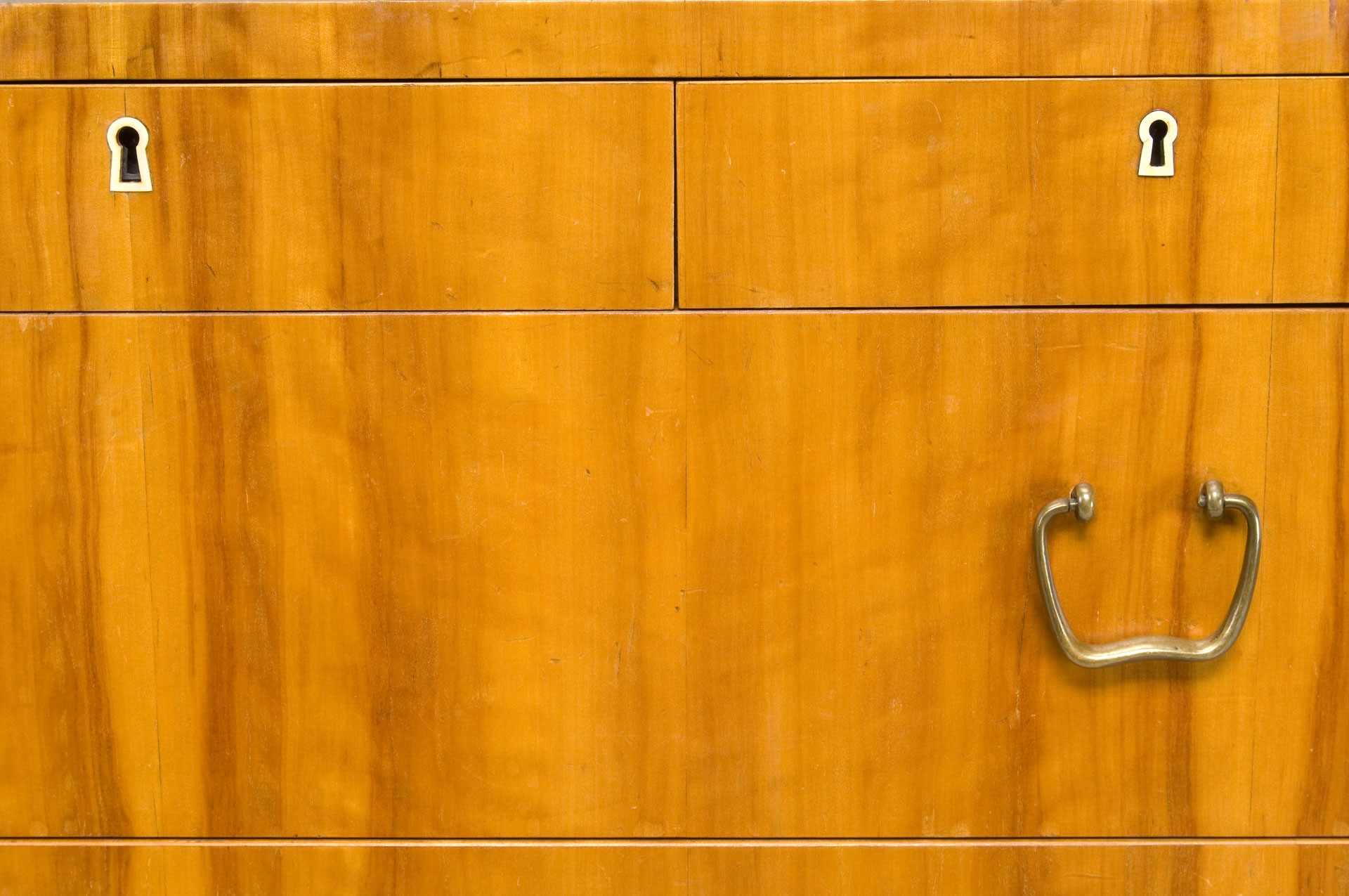Chest of Drawers image 3