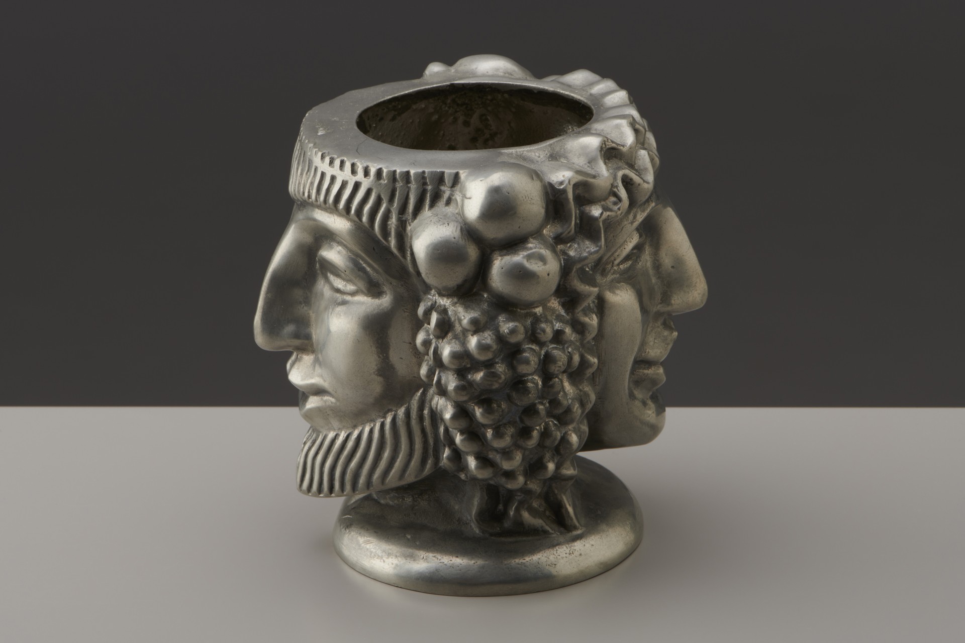 'Janus Head' Vase image 4
