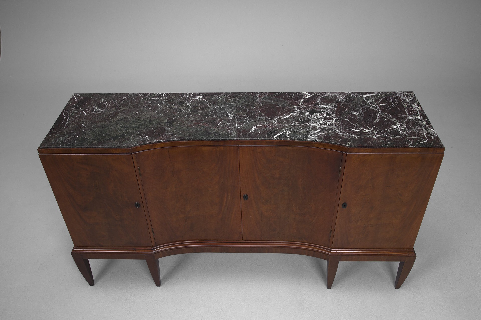 Sideboard image 3