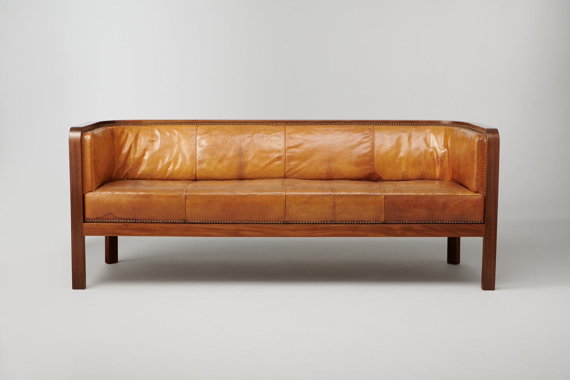 Sofa image 2