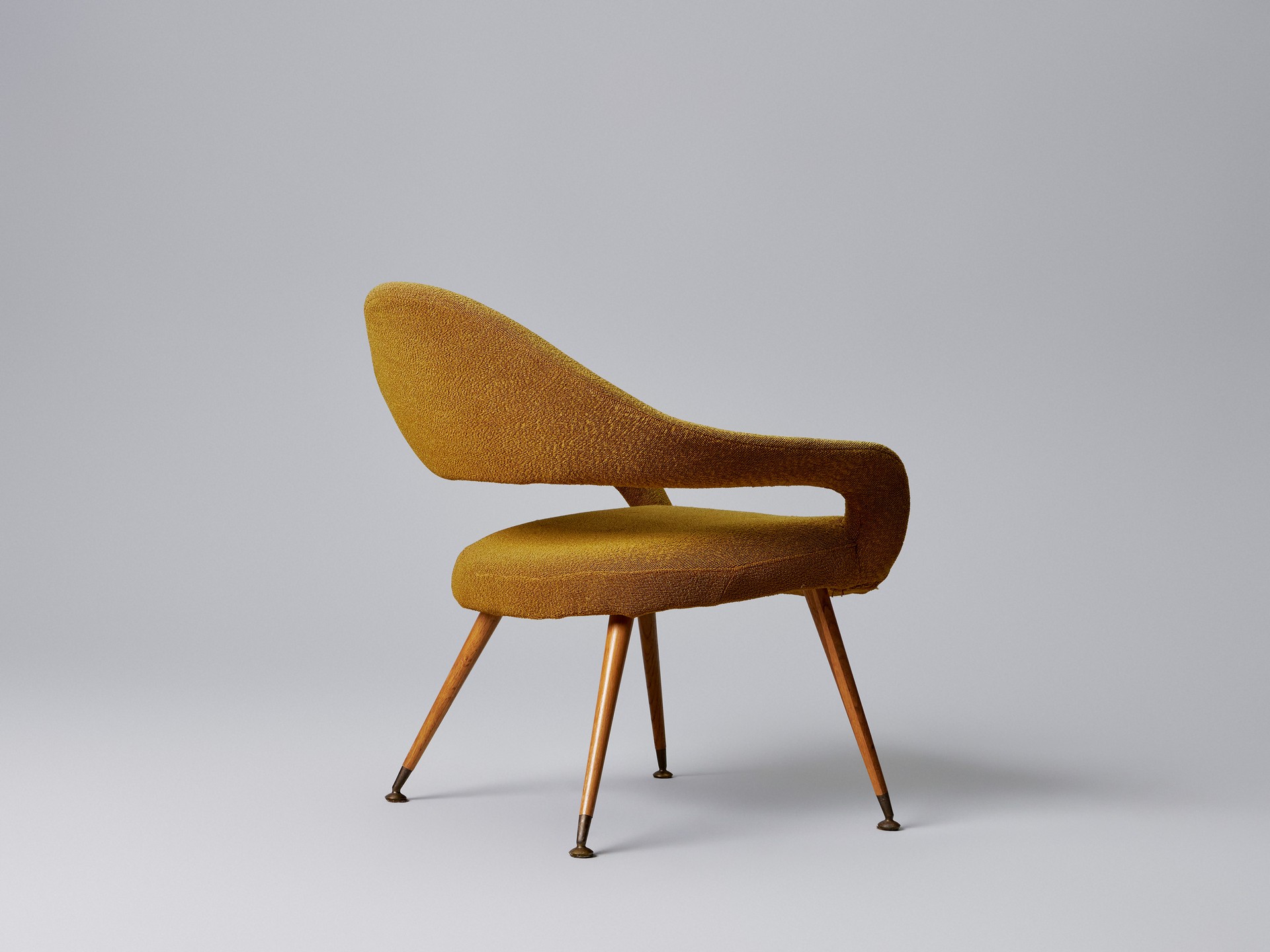 Armchair image 4