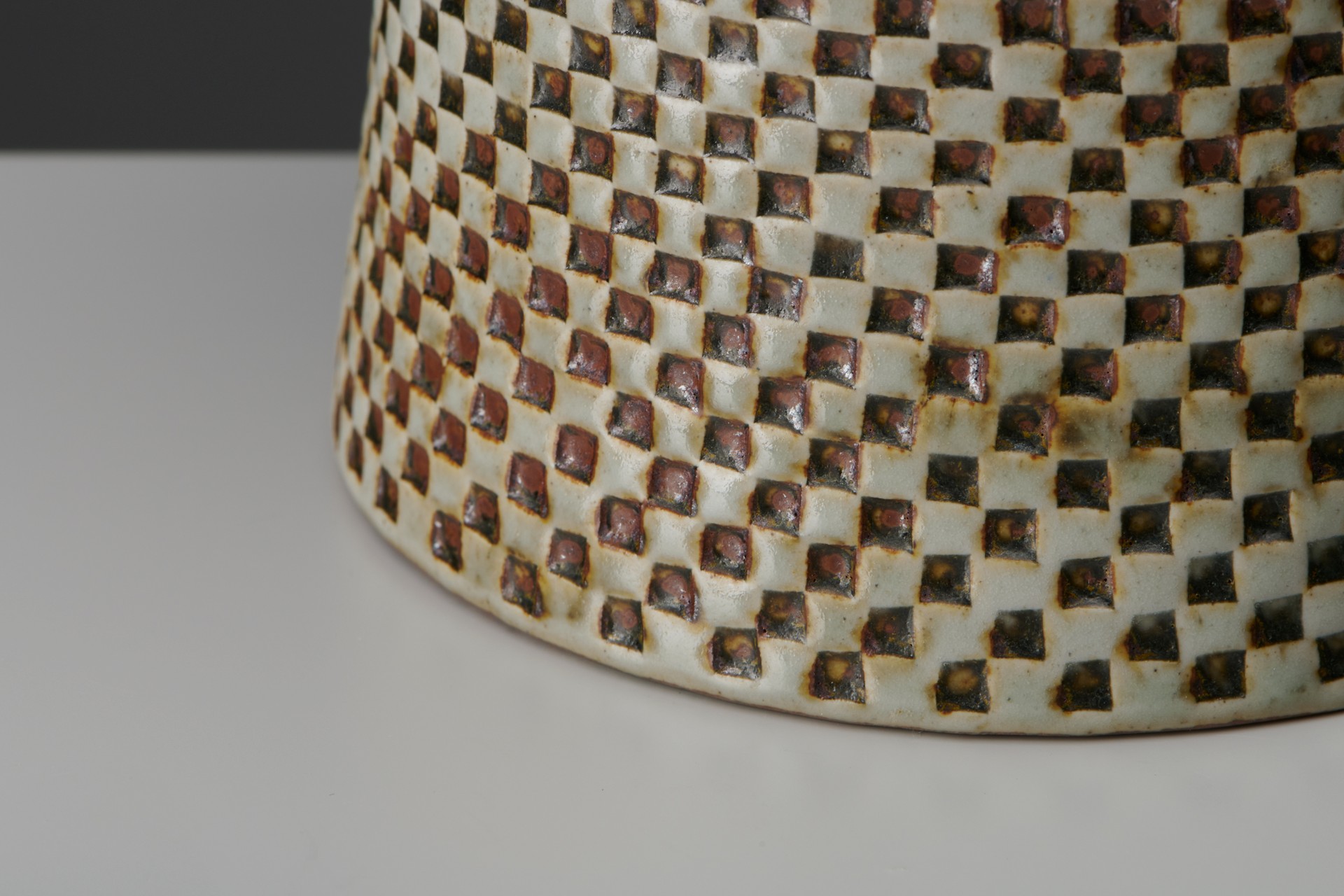 Vase image 4
