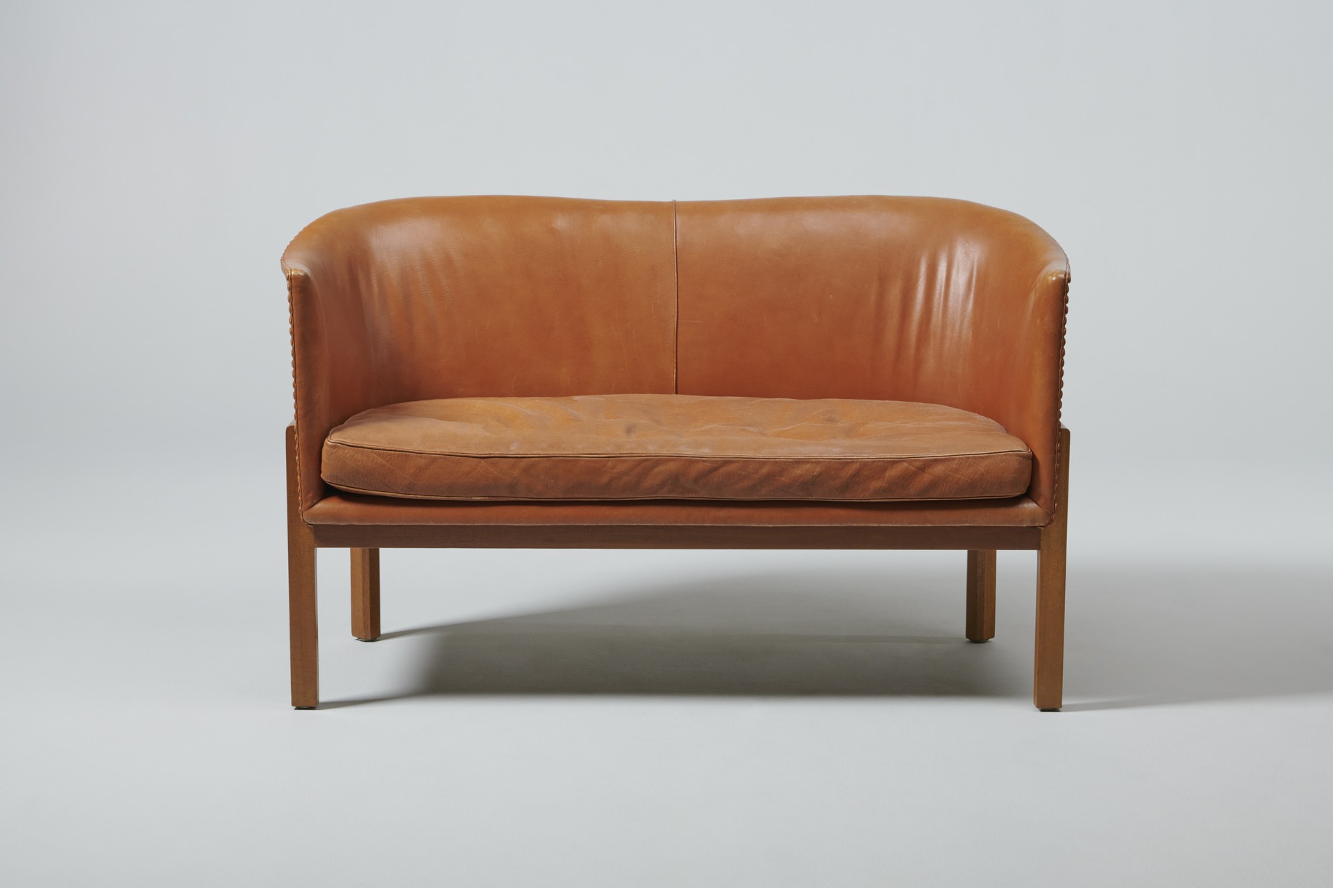 Sofa image 2