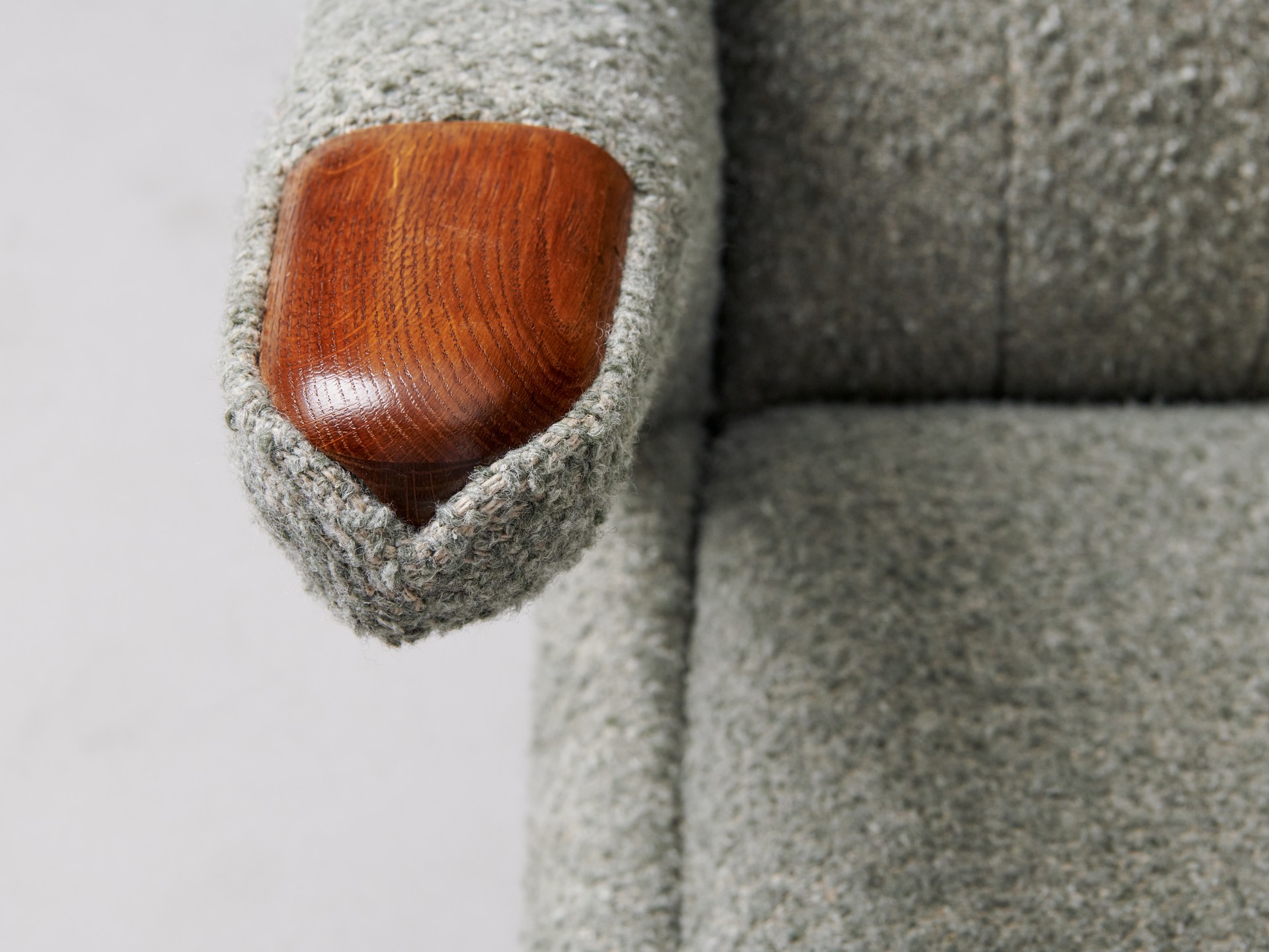 'Papa Bear' Armchair image 12