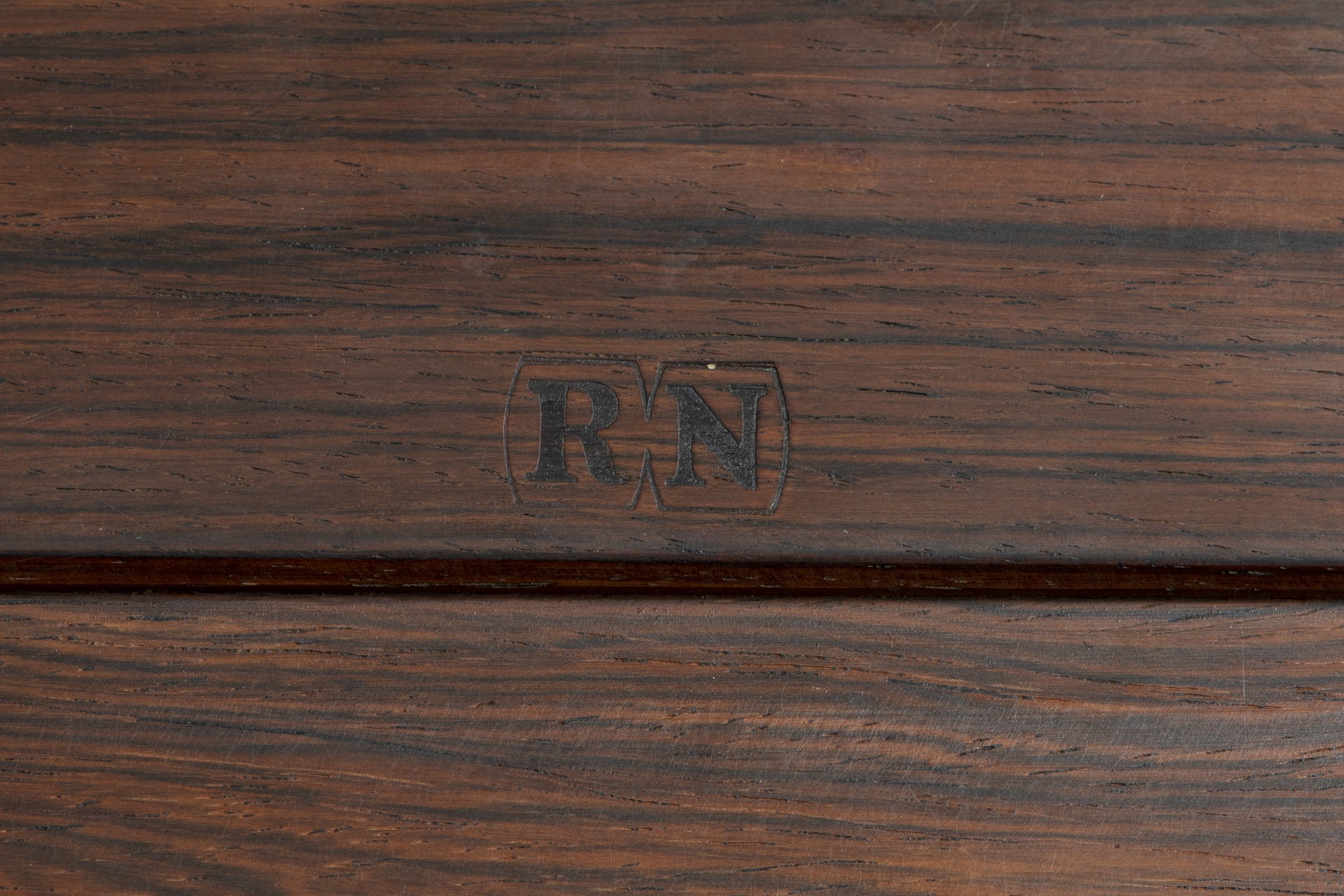 Pair of Side Tables image 8