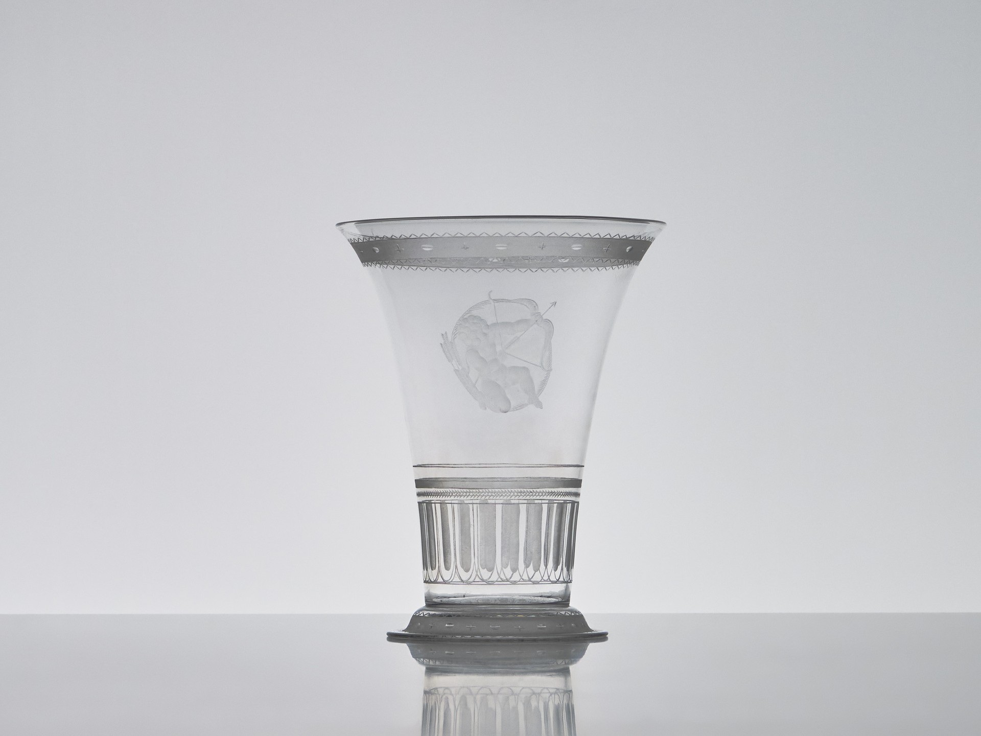 Vase image 2