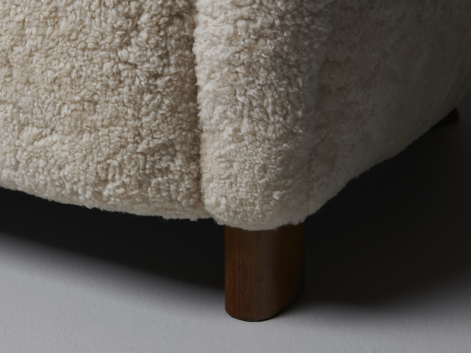 Sofa image 6