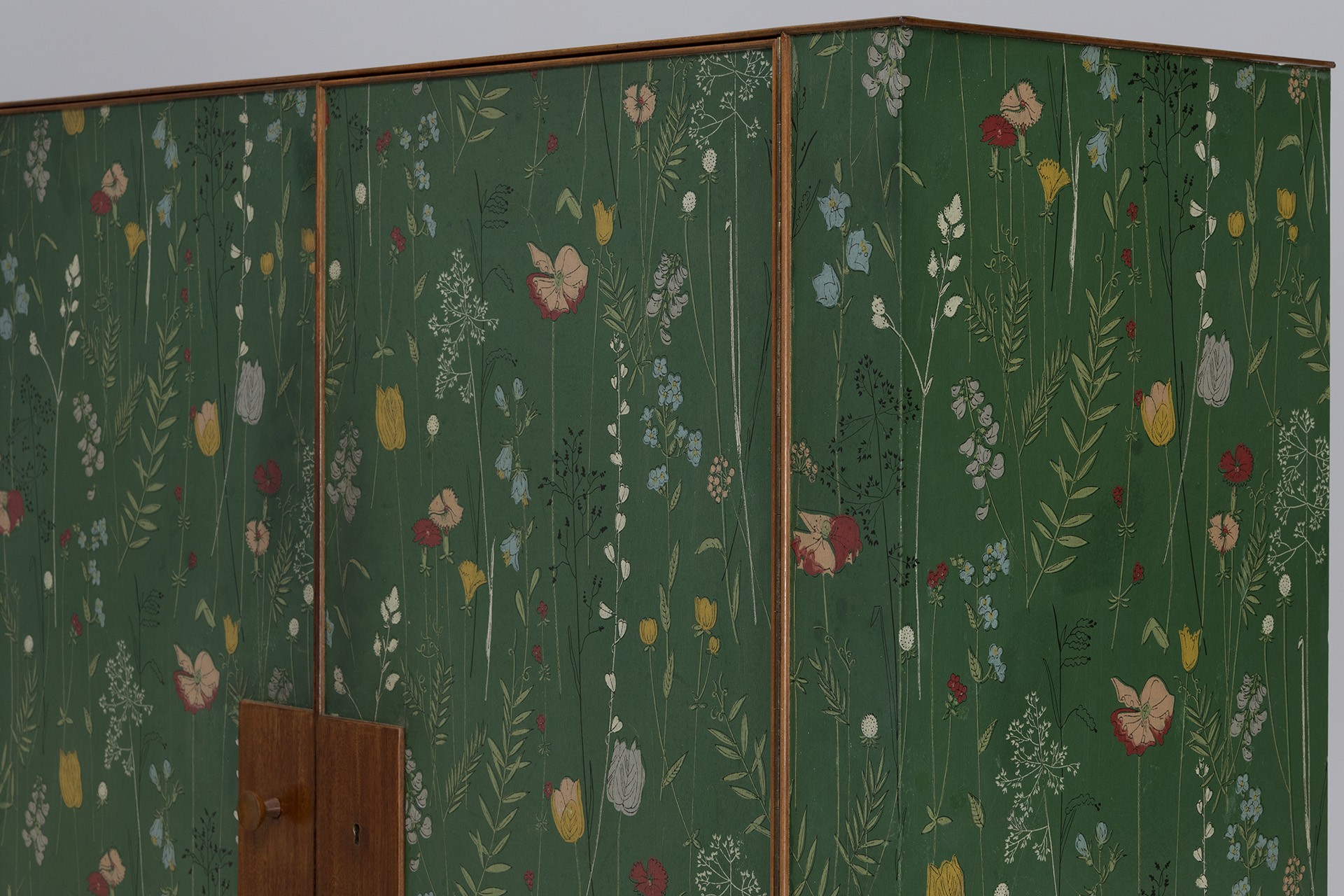 Cabinet, Model no. 852 image 10