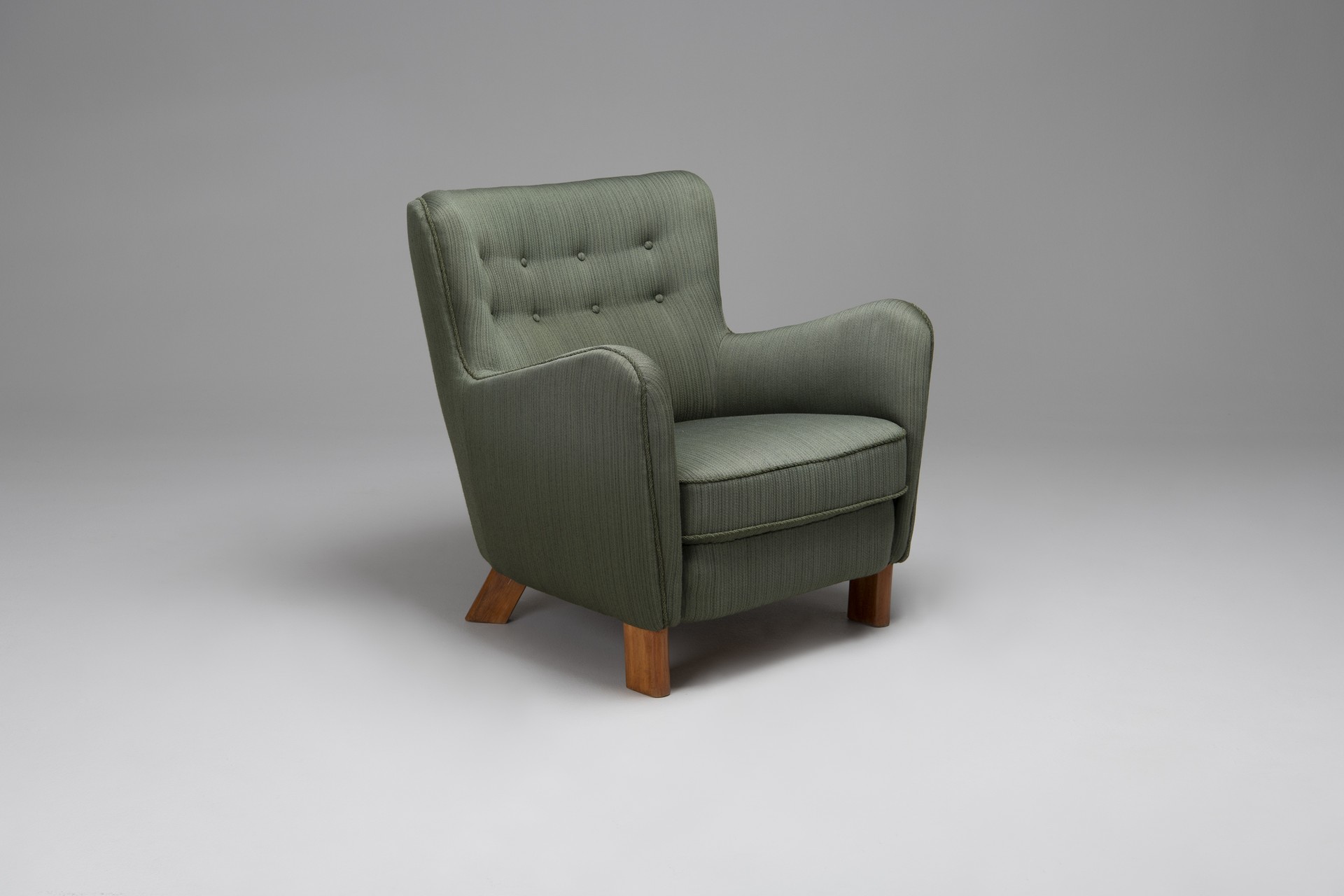 Armchair, Model no. 1669 image 2