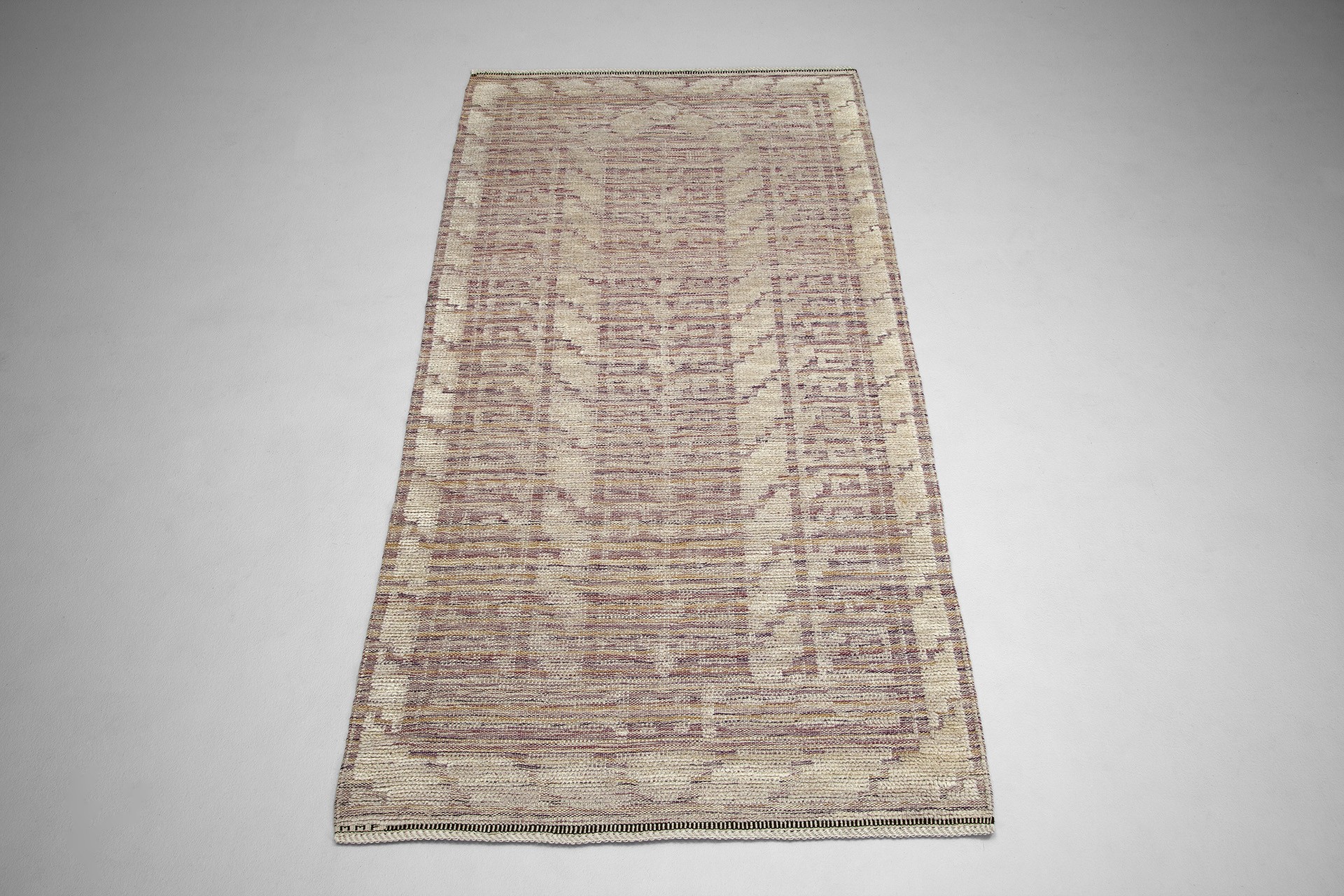Carpet image 2