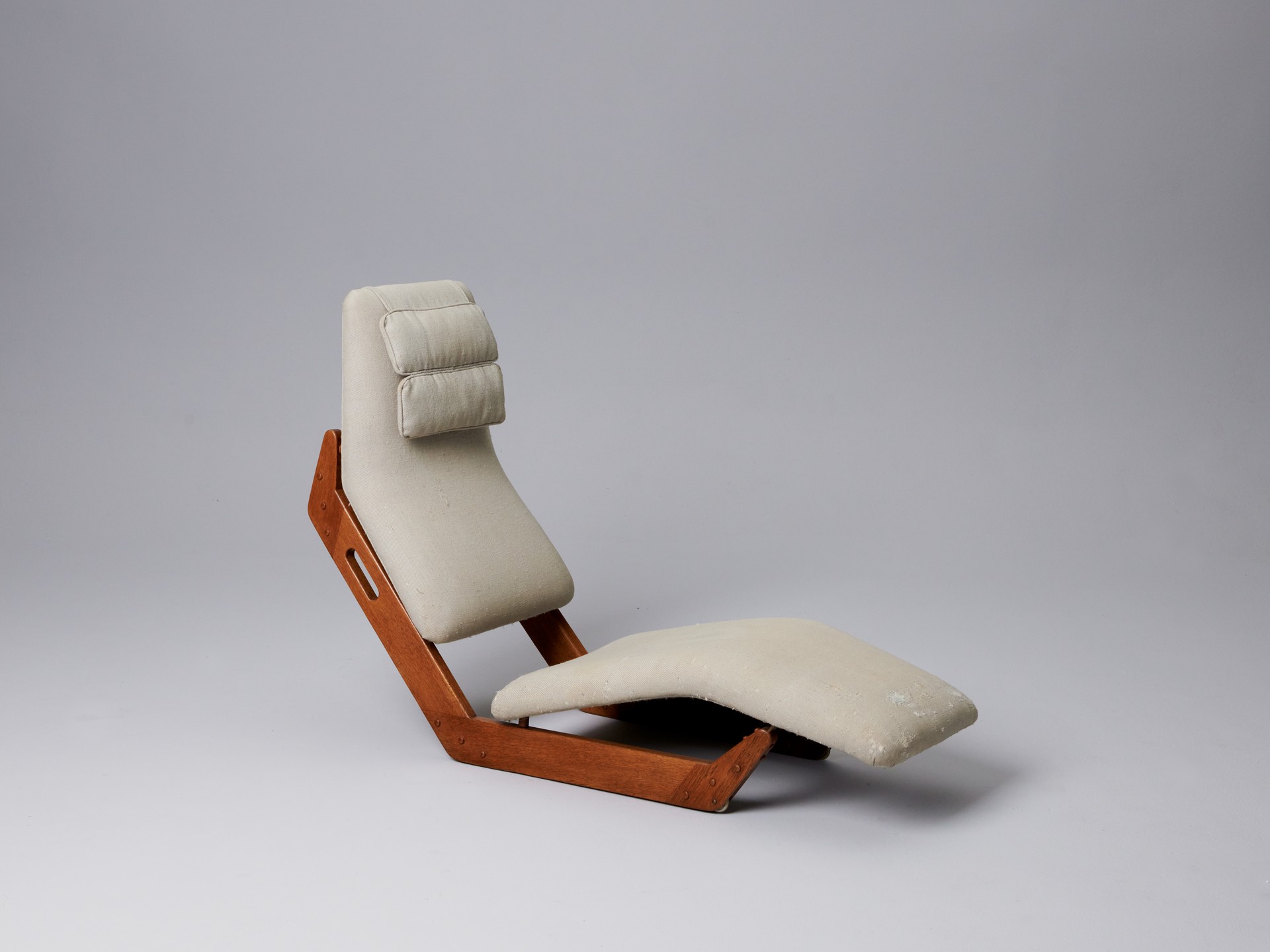 'Dolphin' Chaise Longue image 3
