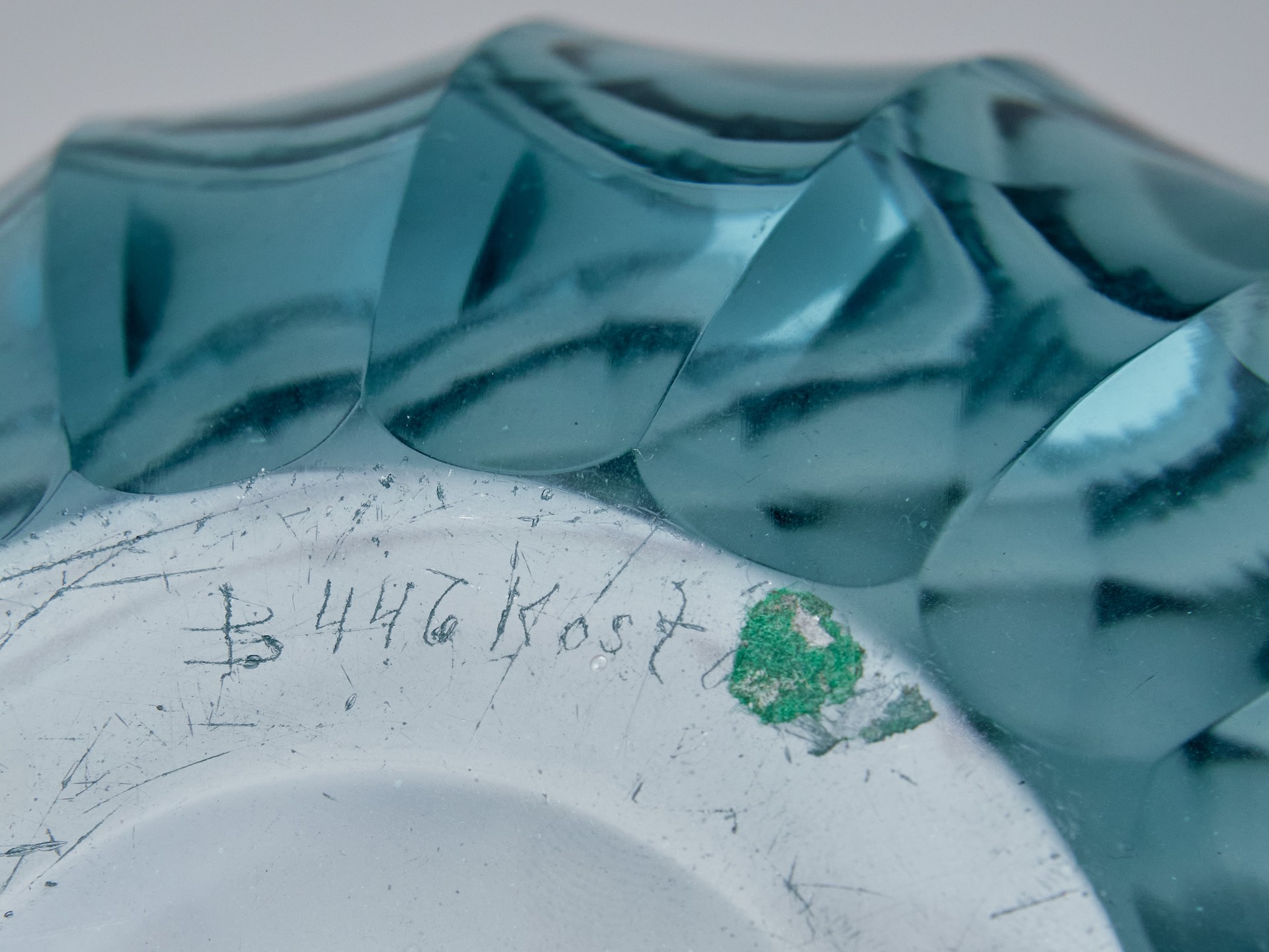 Vase image 4