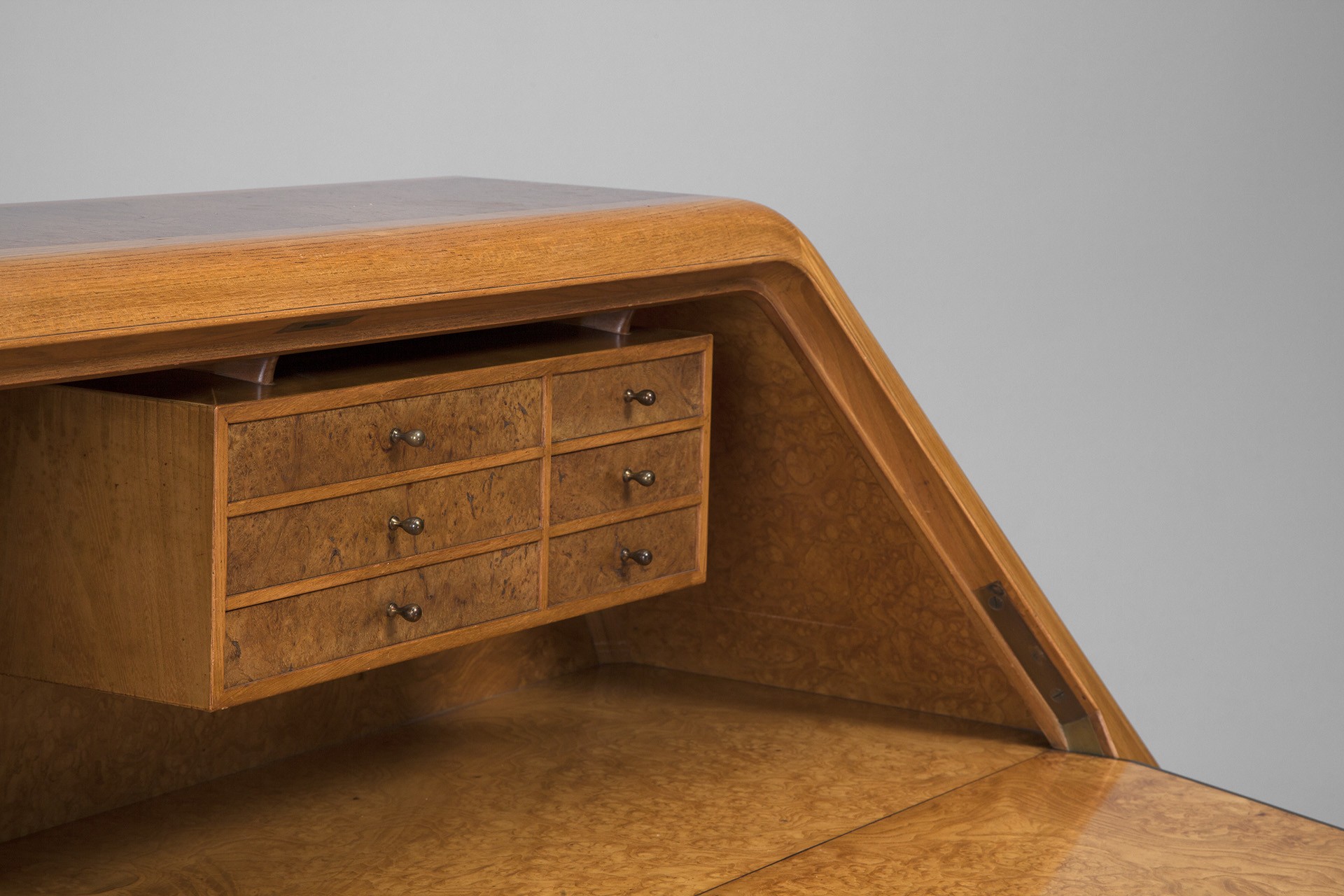 Bureau Paris World Fair 1937 image 8