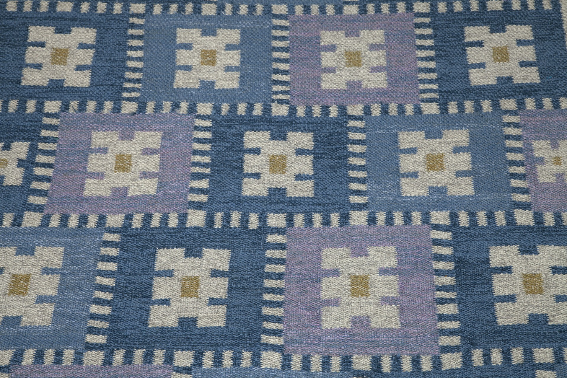 Carpet image 3