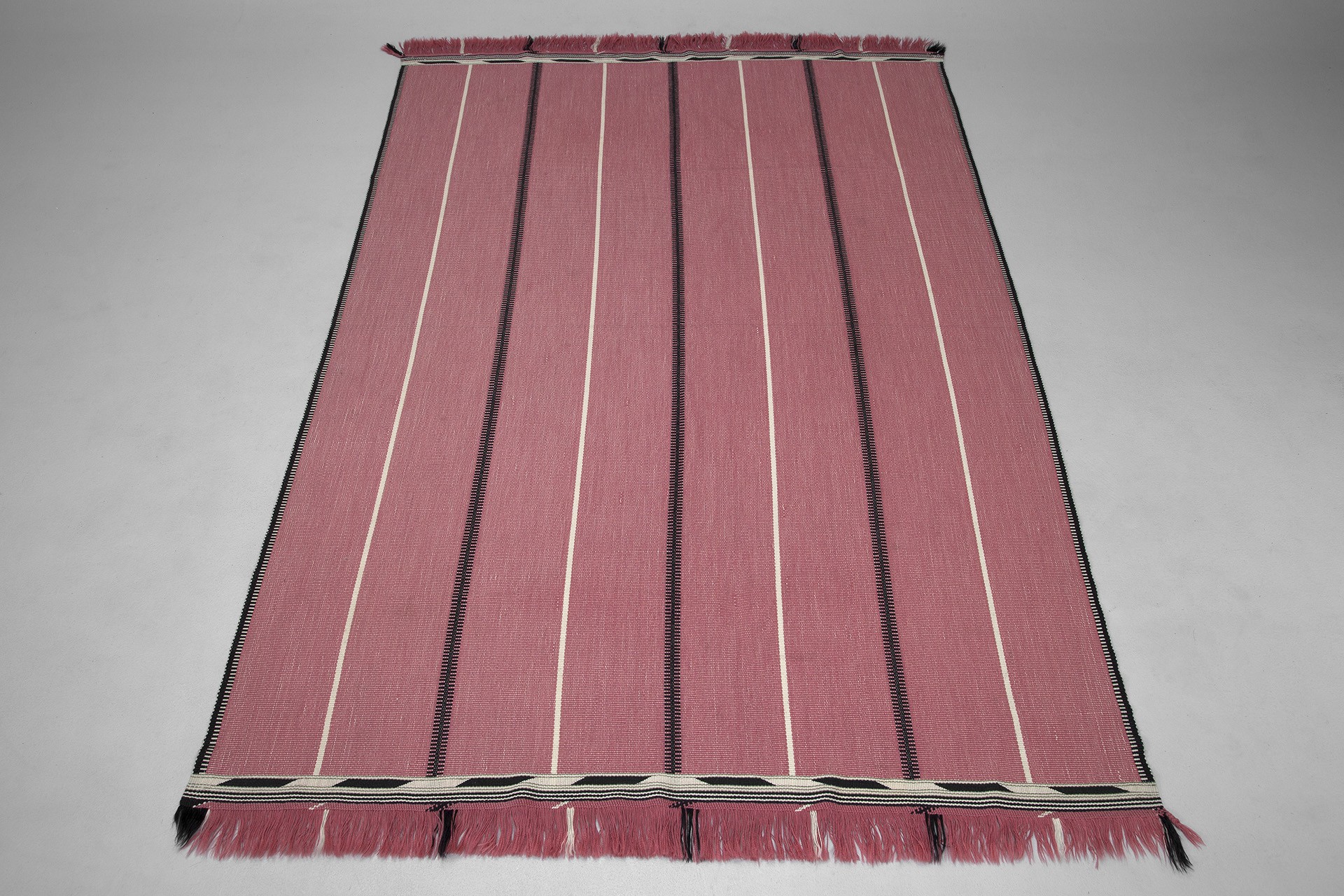 Carpet image 2
