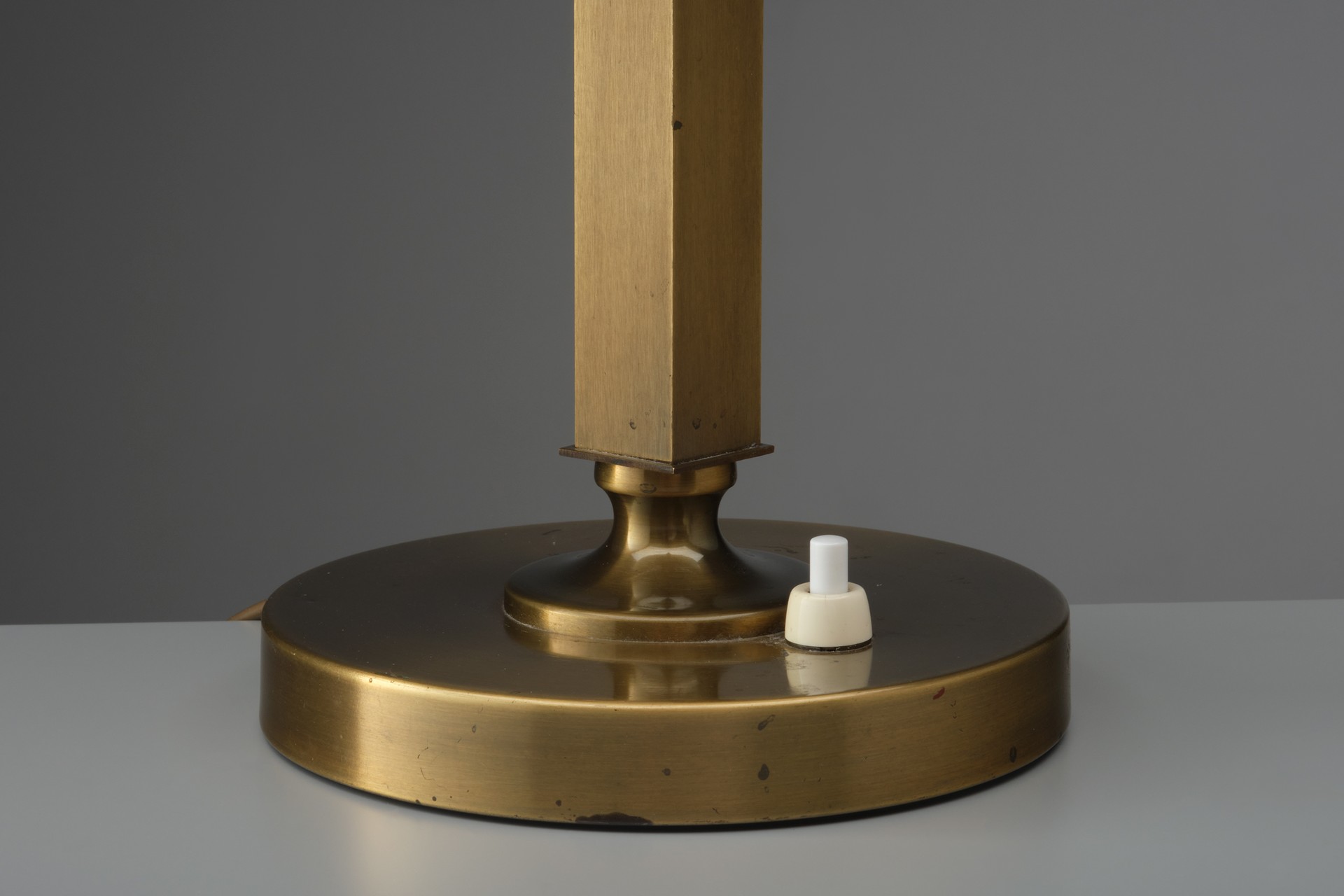 Table Lamp image 4