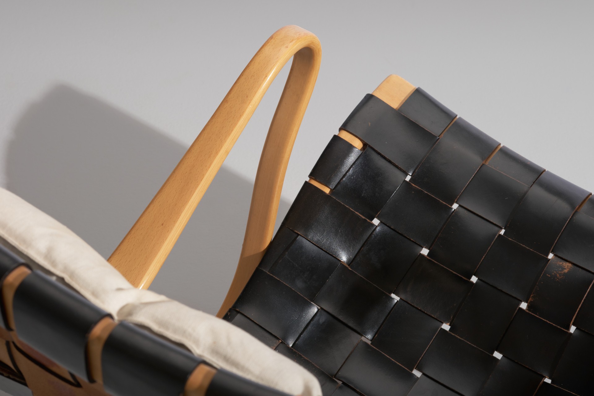 'Grasshopper' Armchair image 5