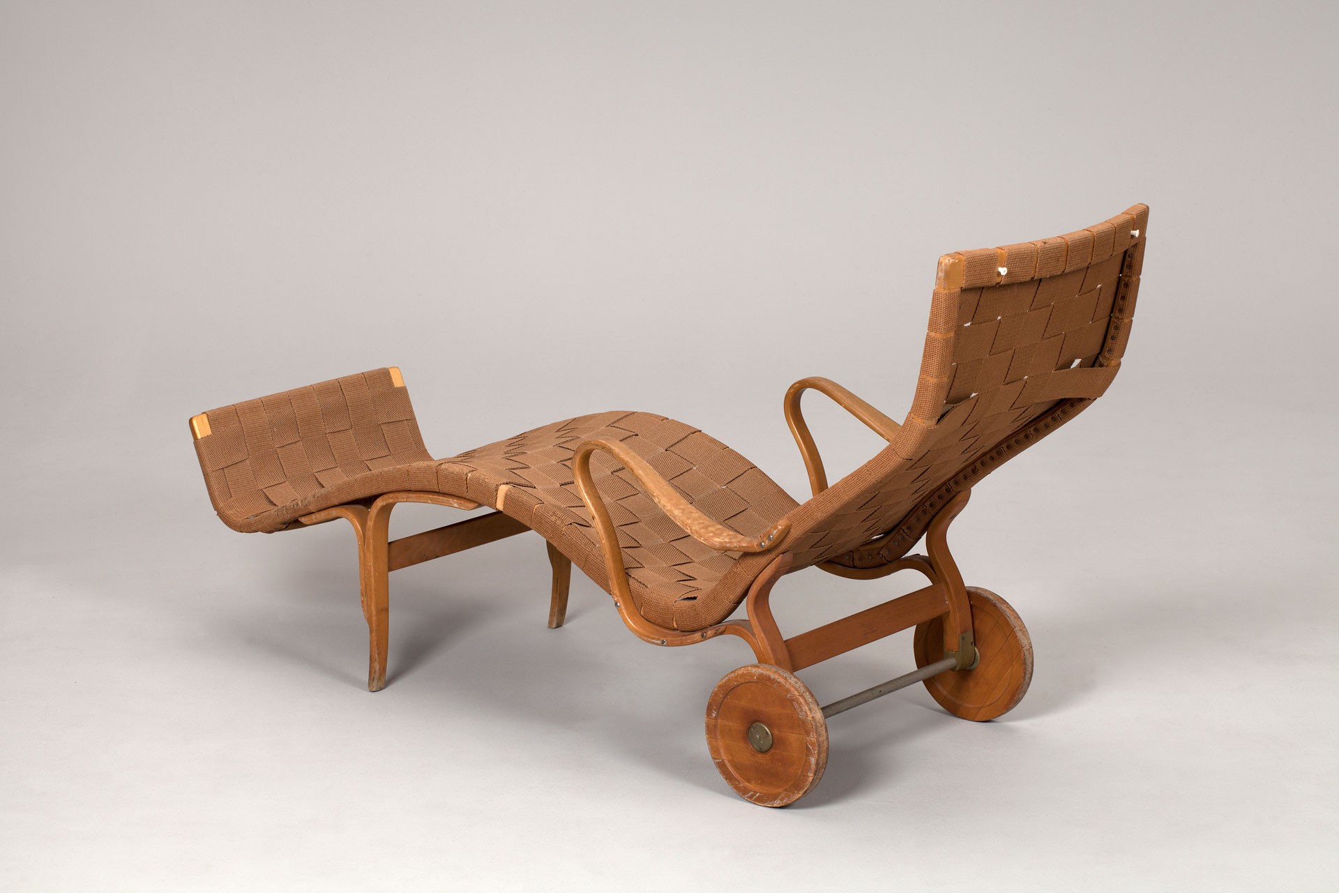 Lounge Chair image 2