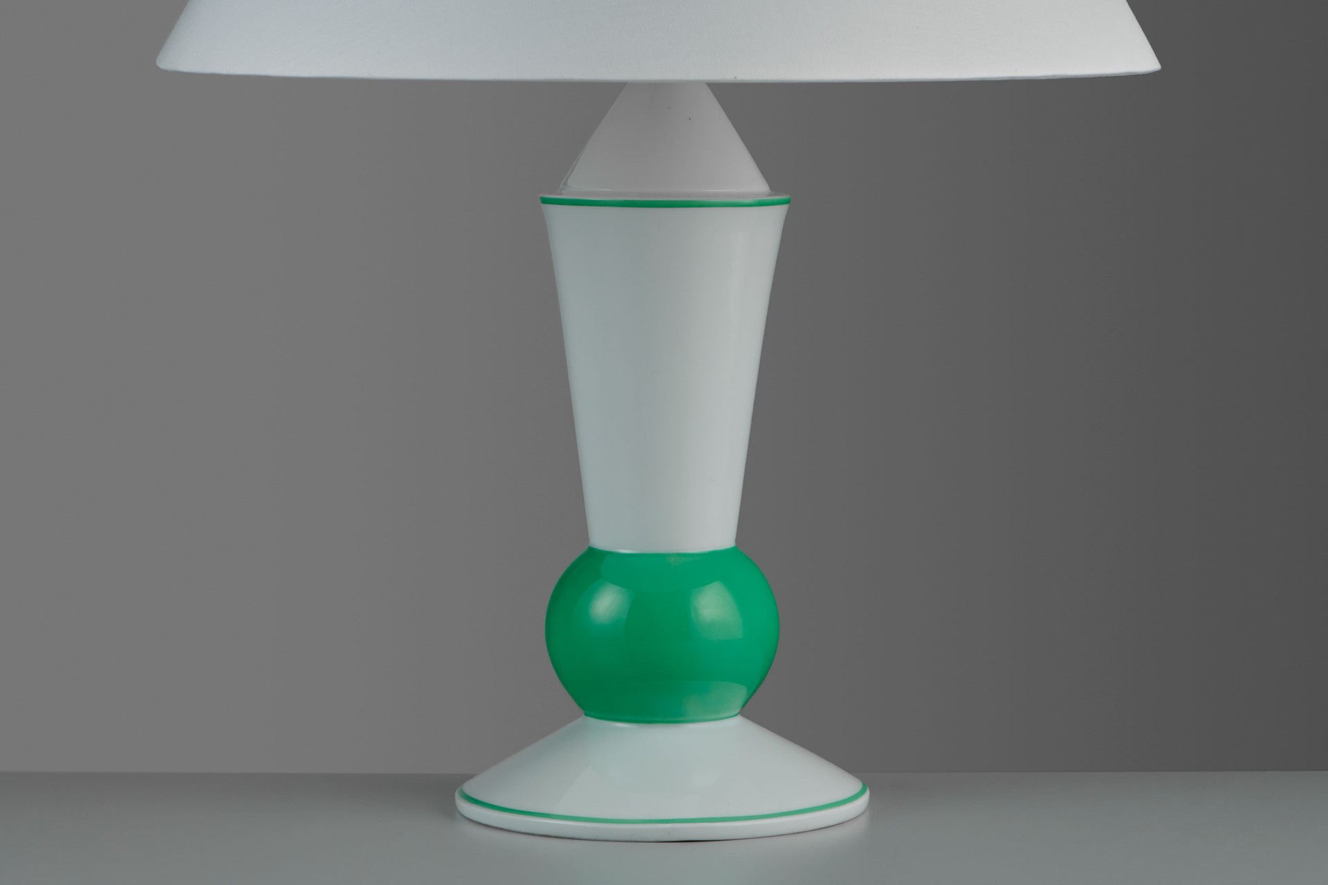 Table Lamp image 3