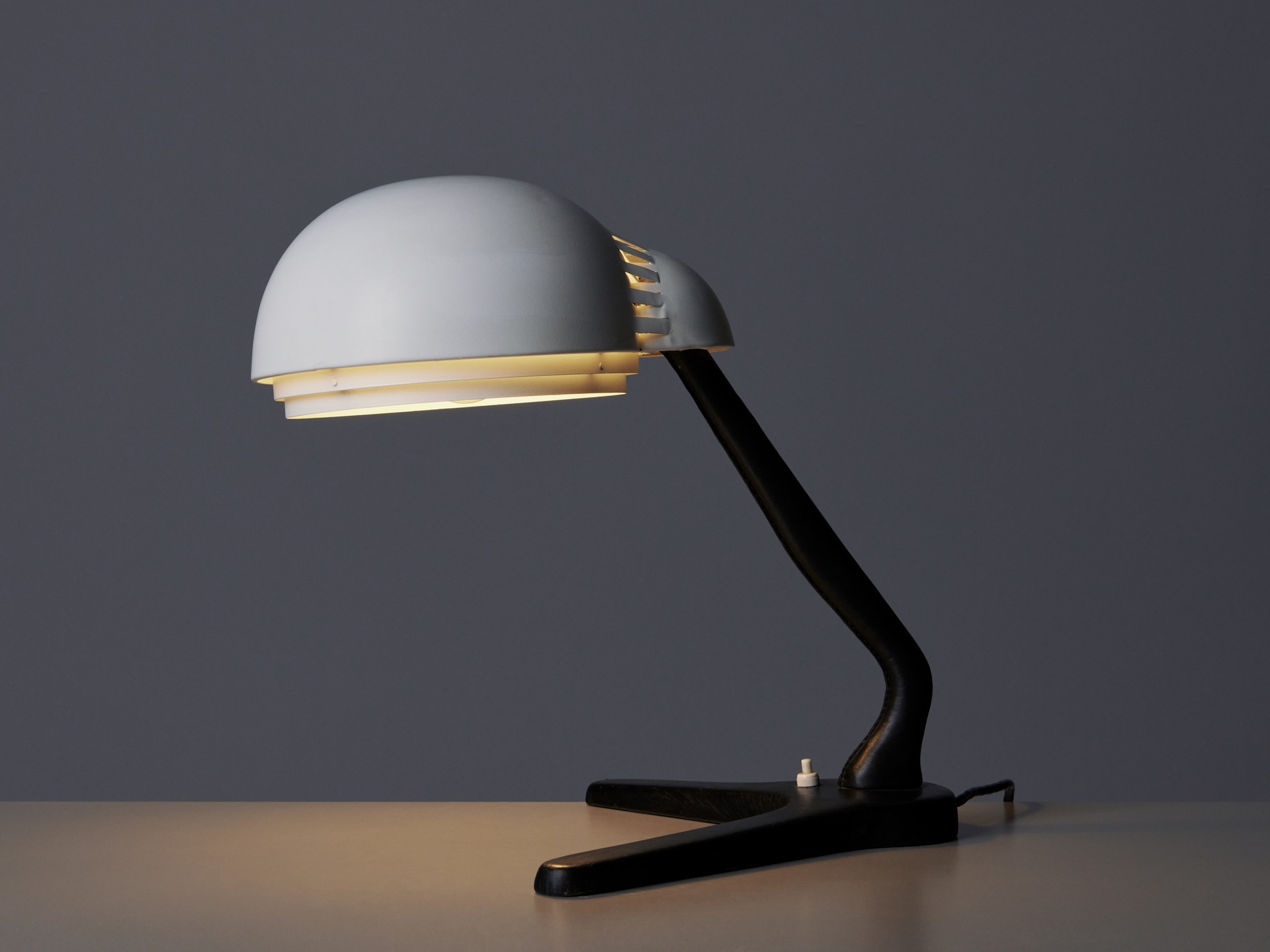 Table Lamp image 2