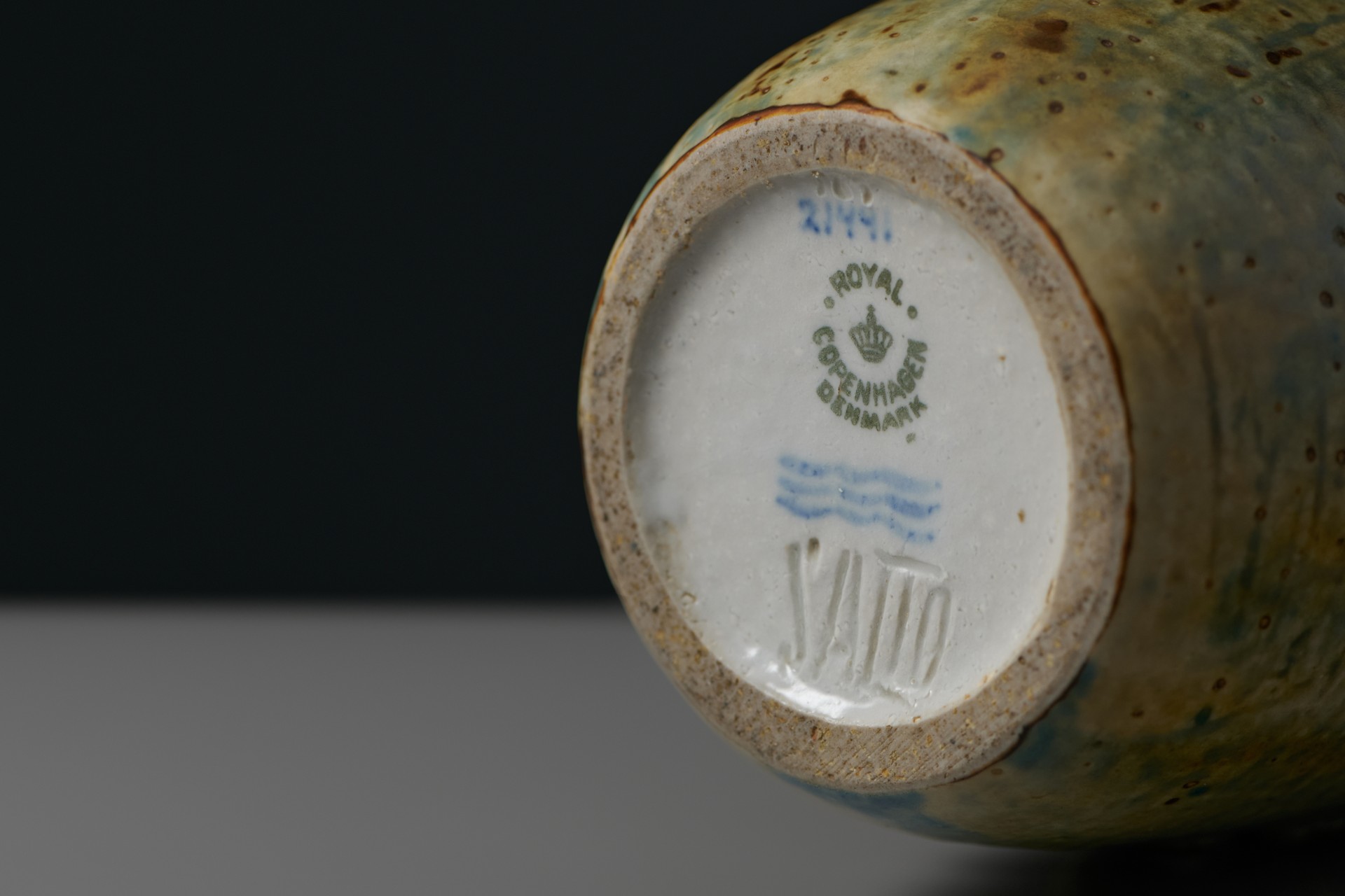 Vase in the "Budding Style", Model no. 21441 image 7