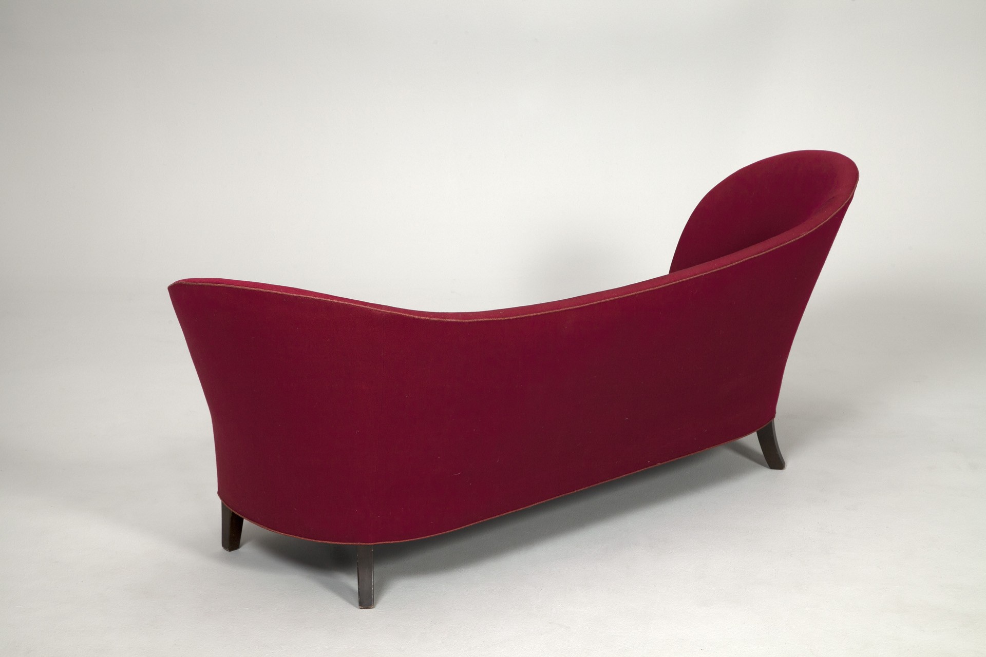 Sofa image 3