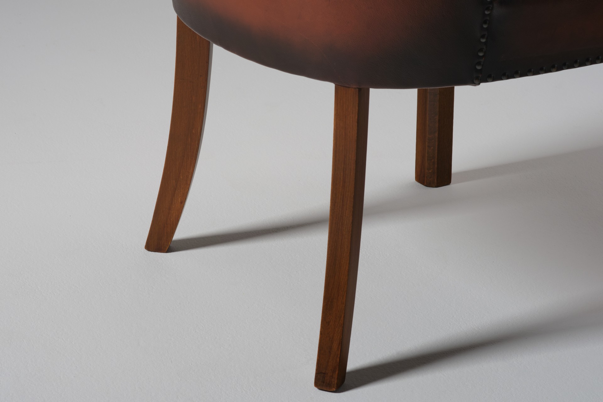 Pair of Chairs image 6