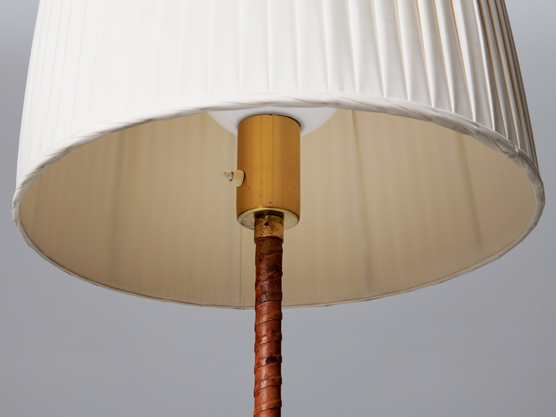 Floor Lamp image 4