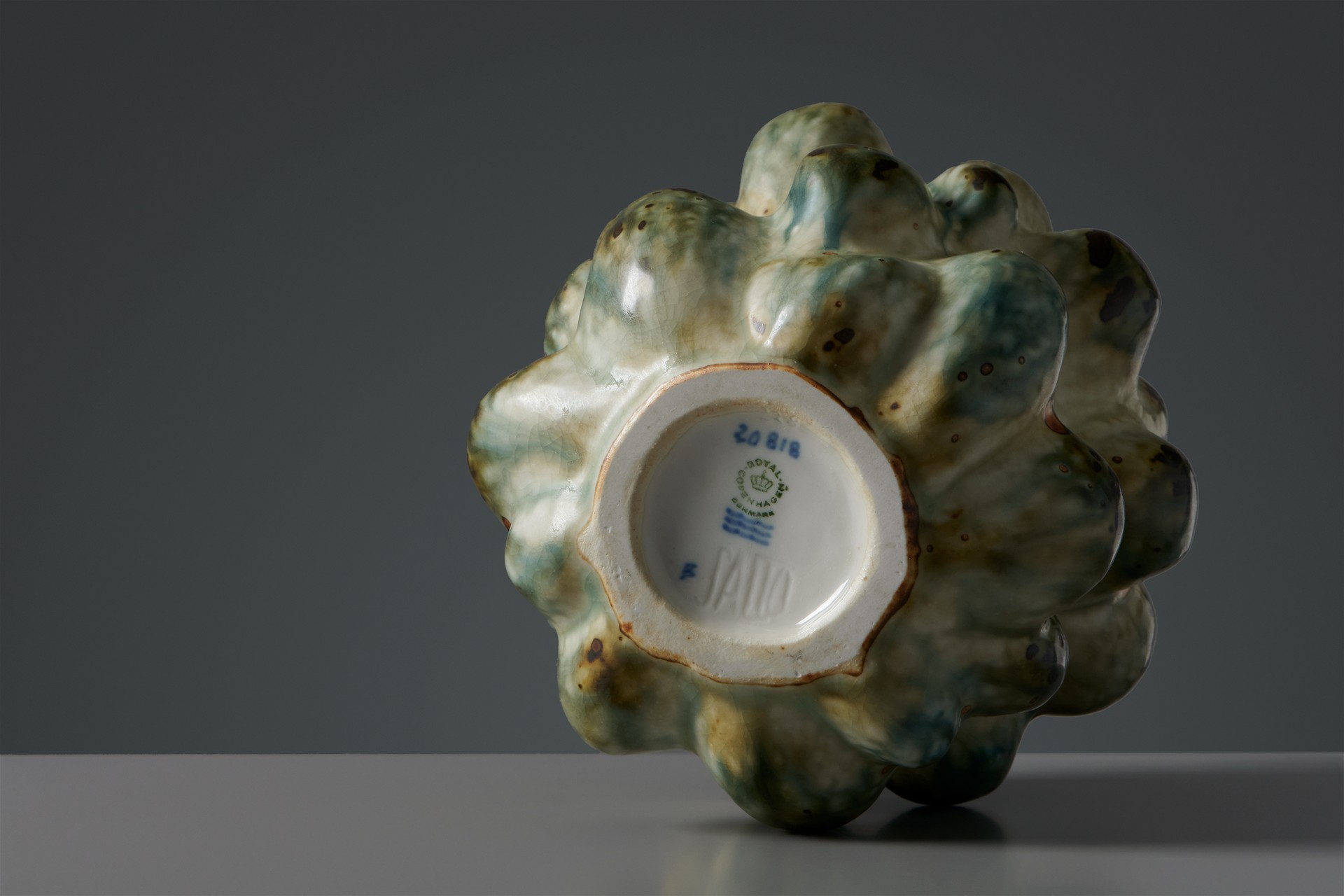 Vase, Model no. 20.818 image 7