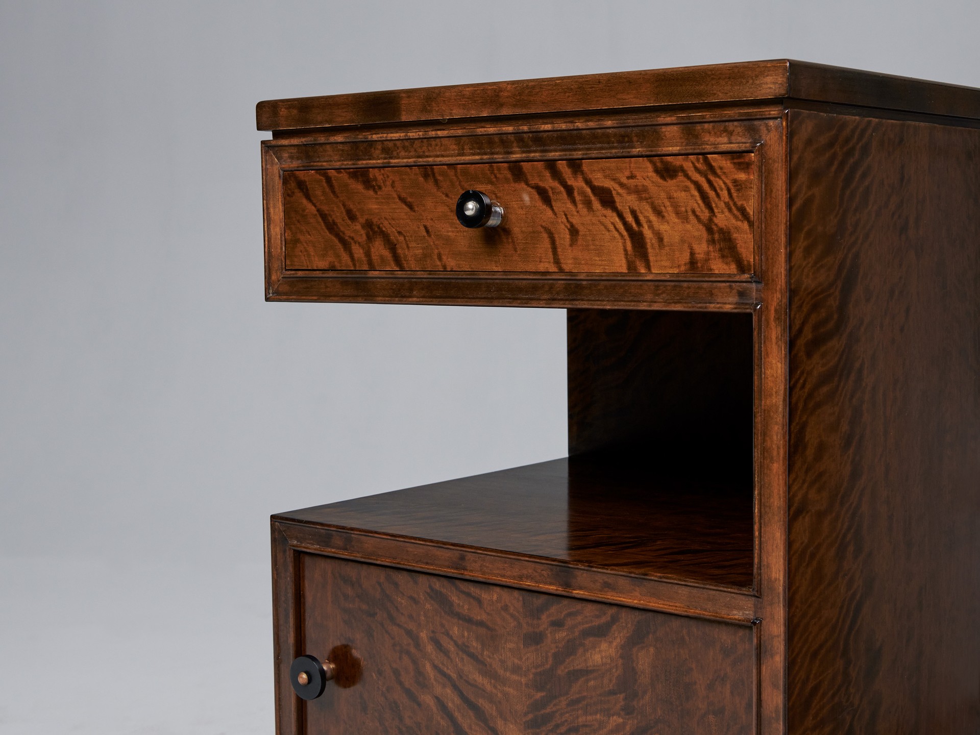 Pair of Bedside Tables image 8