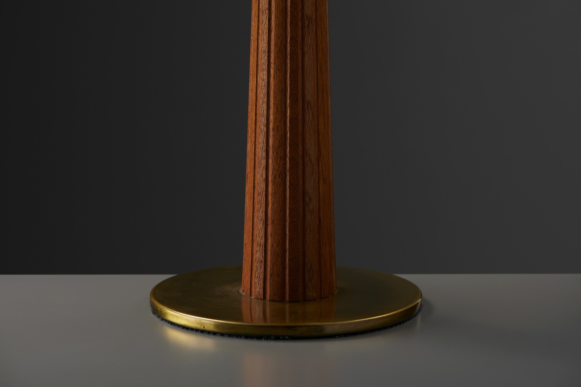 Table Lamp, Model no. 714 image 3