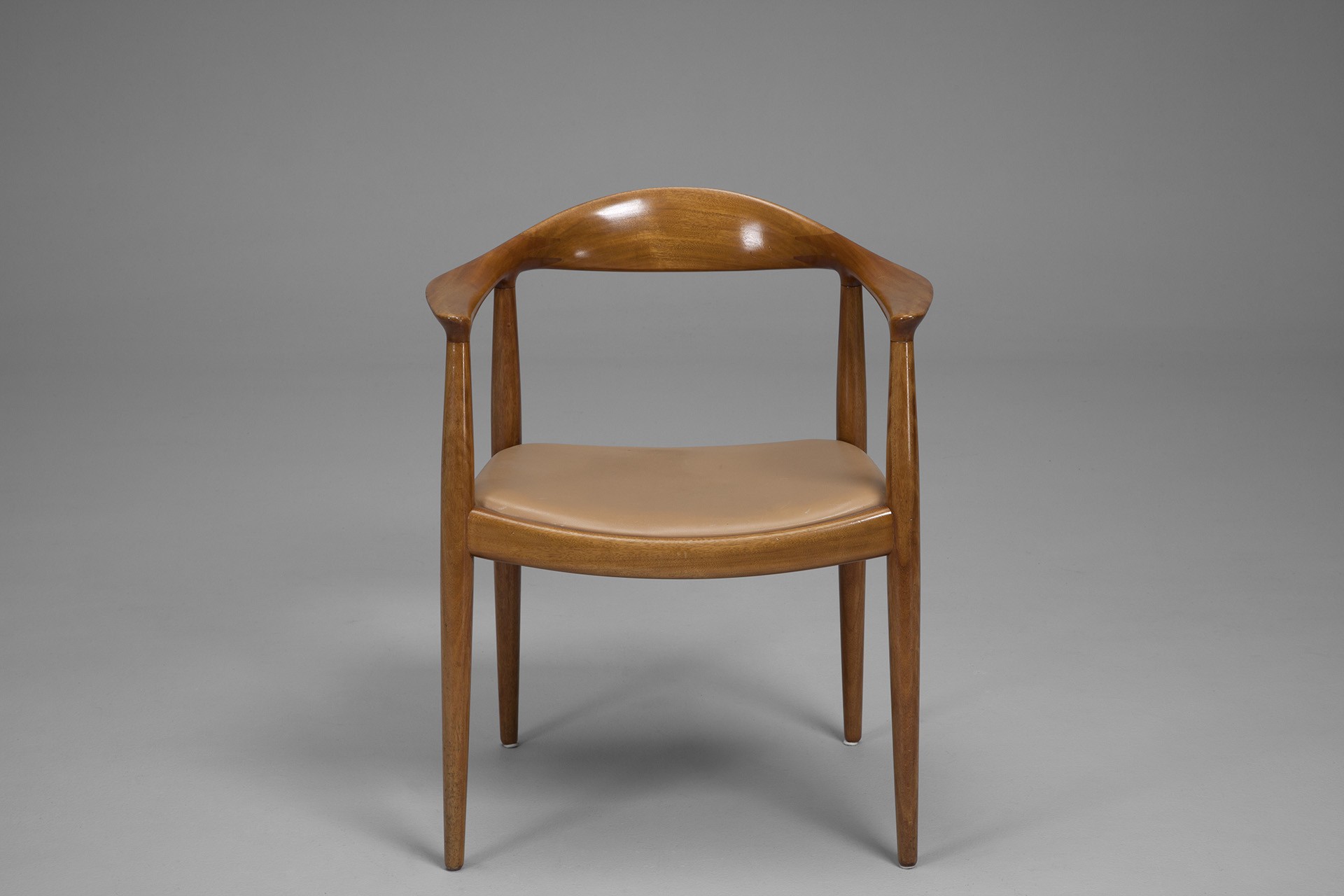 "The chair" image 2