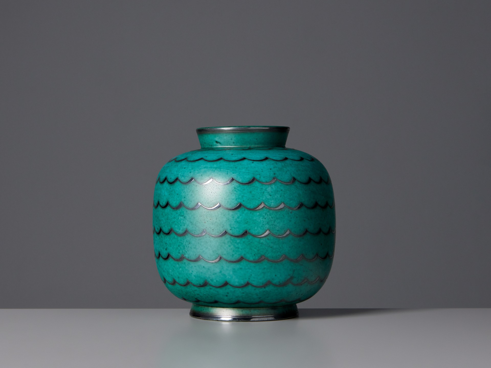 'Argenta' Vase image 4