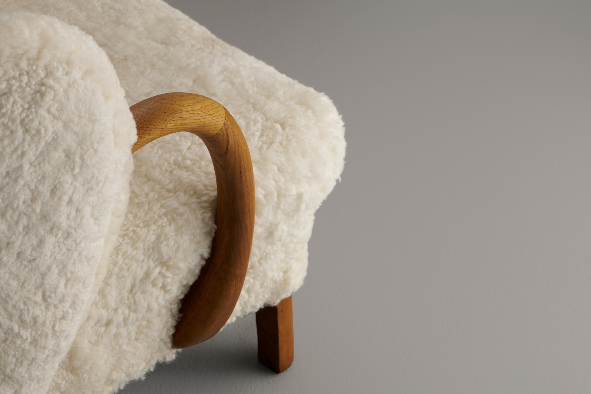 Lounge Chair, Model no. 107 image 4