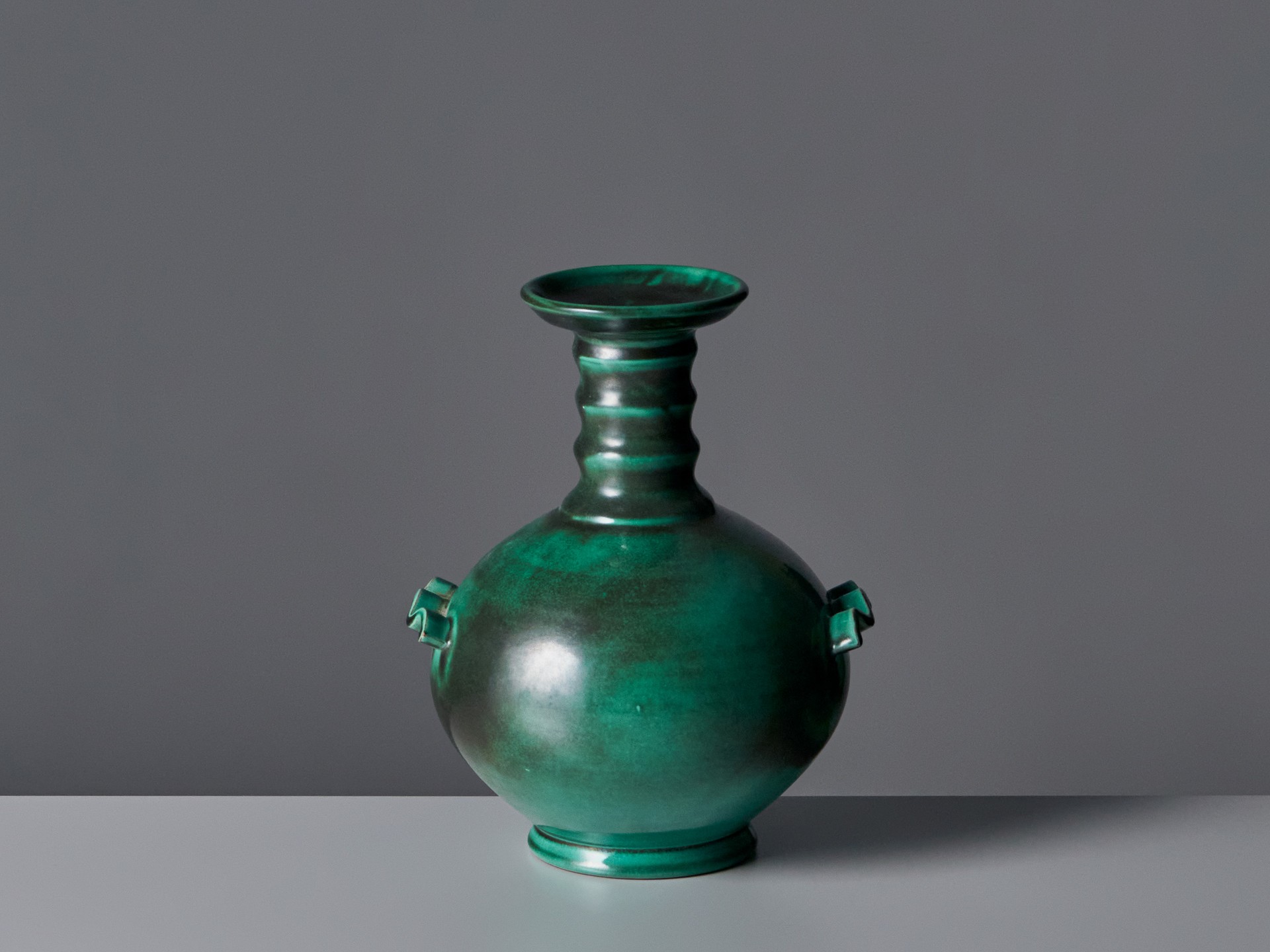 Vase image 4