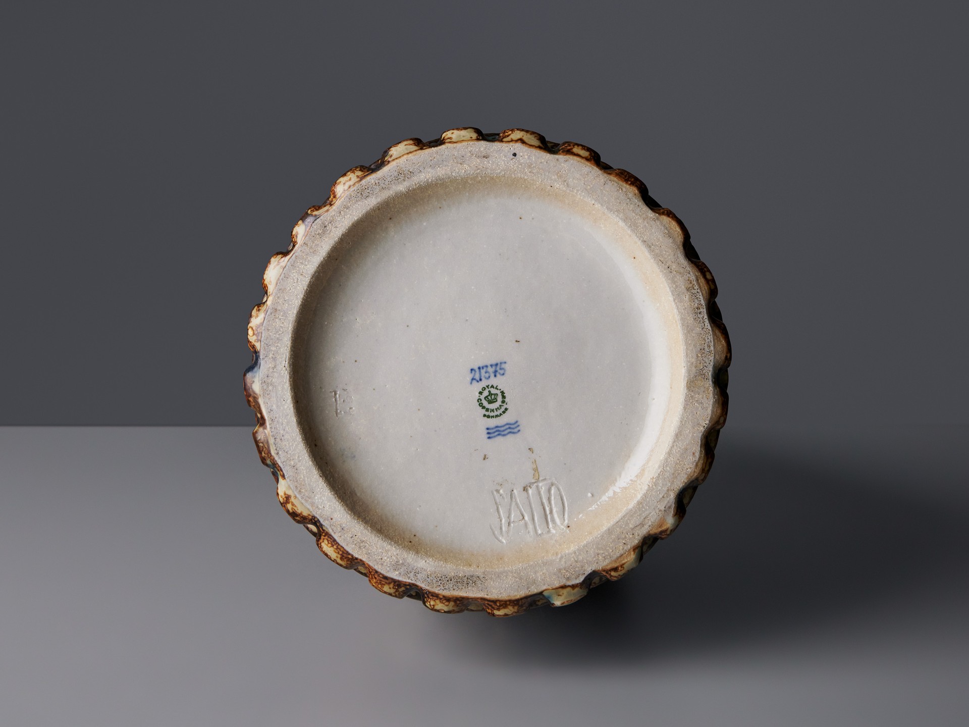 'Core of Power' Vase image 13