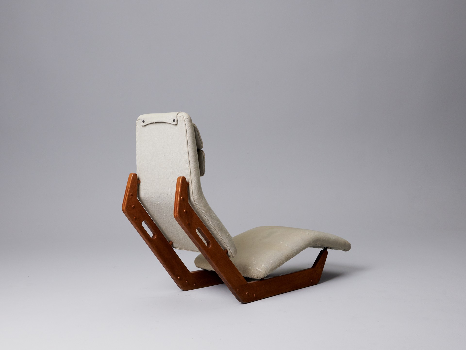 'Dolphin' Chaise Longue image 8