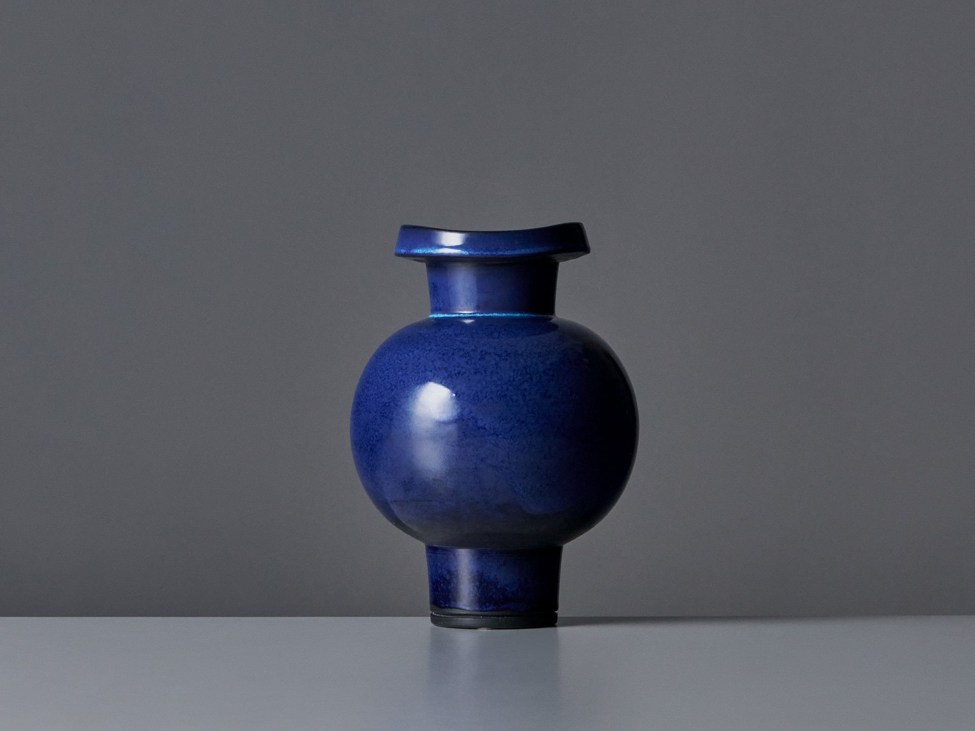 'Farsta' Vase image 3