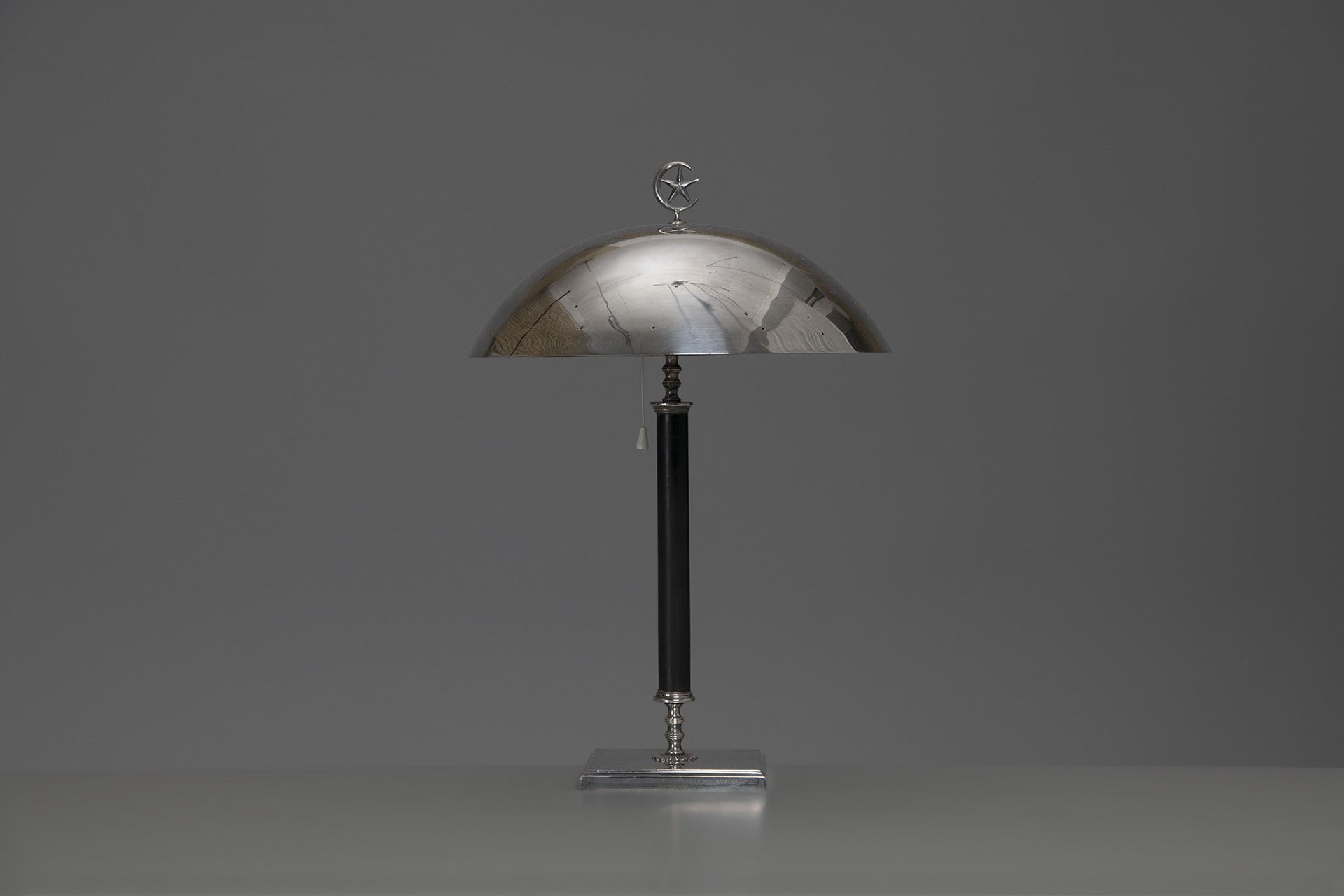 Table Lamp image 2