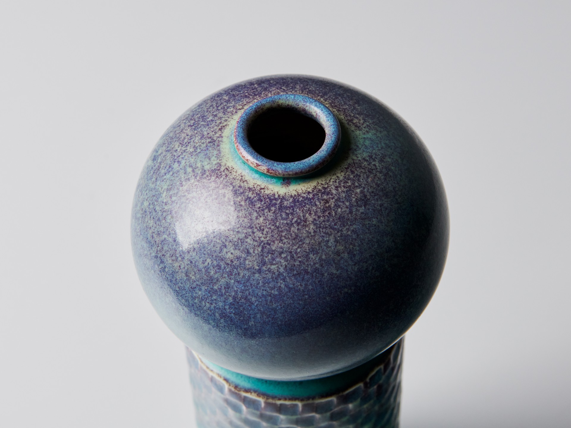 Vase image 5