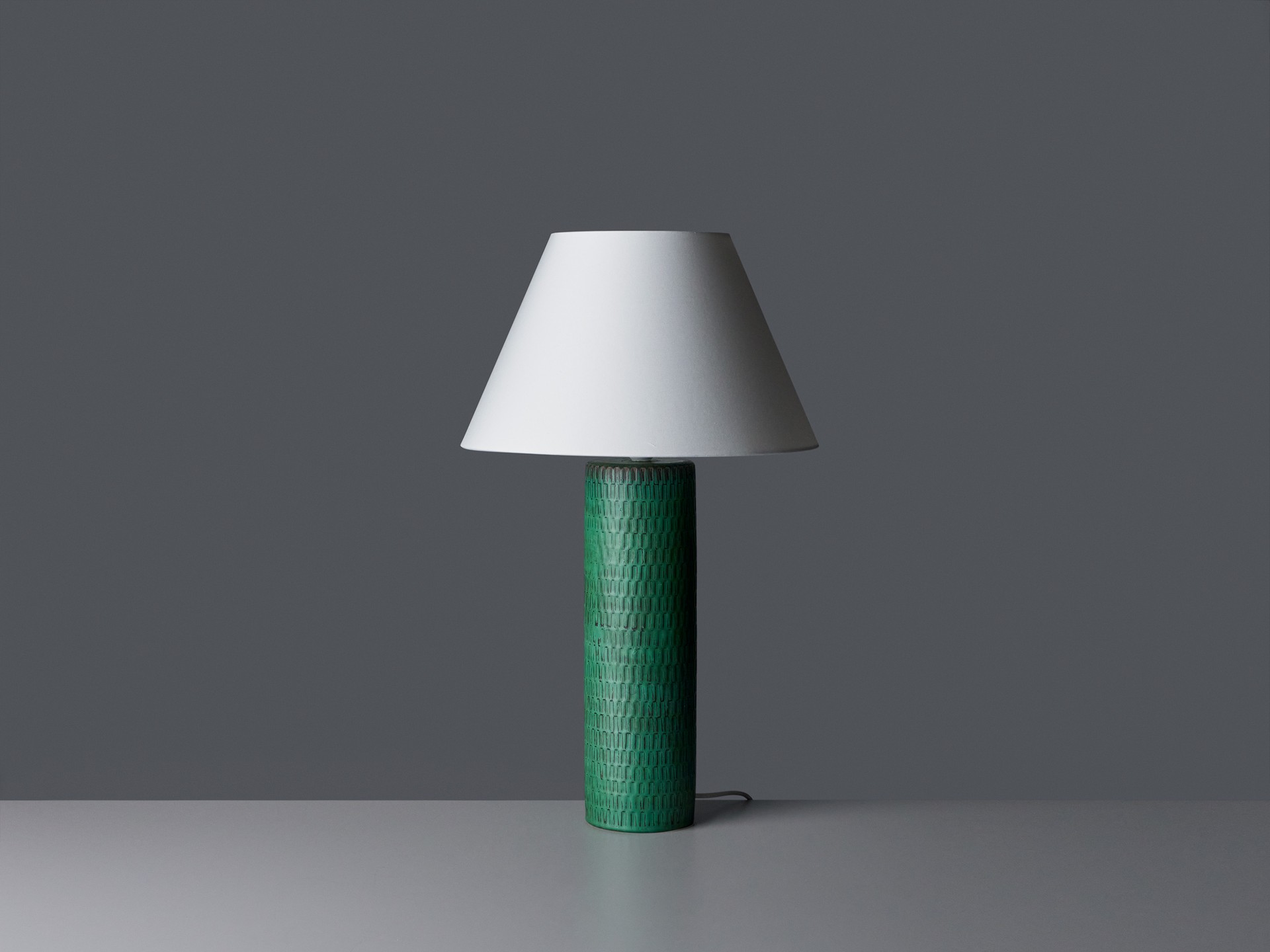 Table Lamp image 3