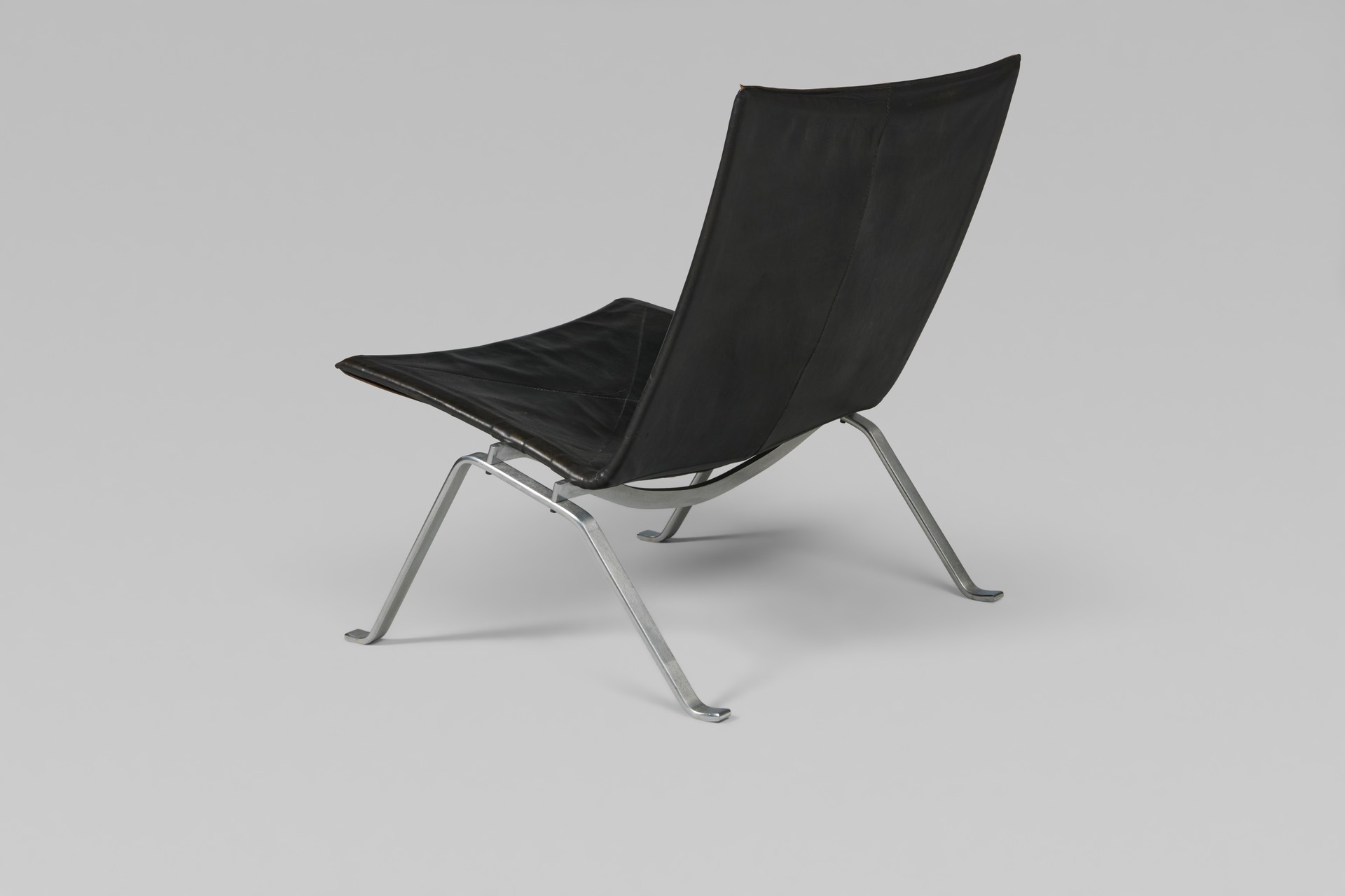 Pair of 'PK 22' Chairs image 3
