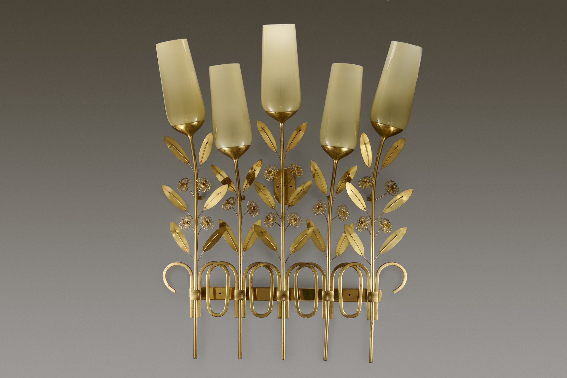 Monumental Wall Light image 7