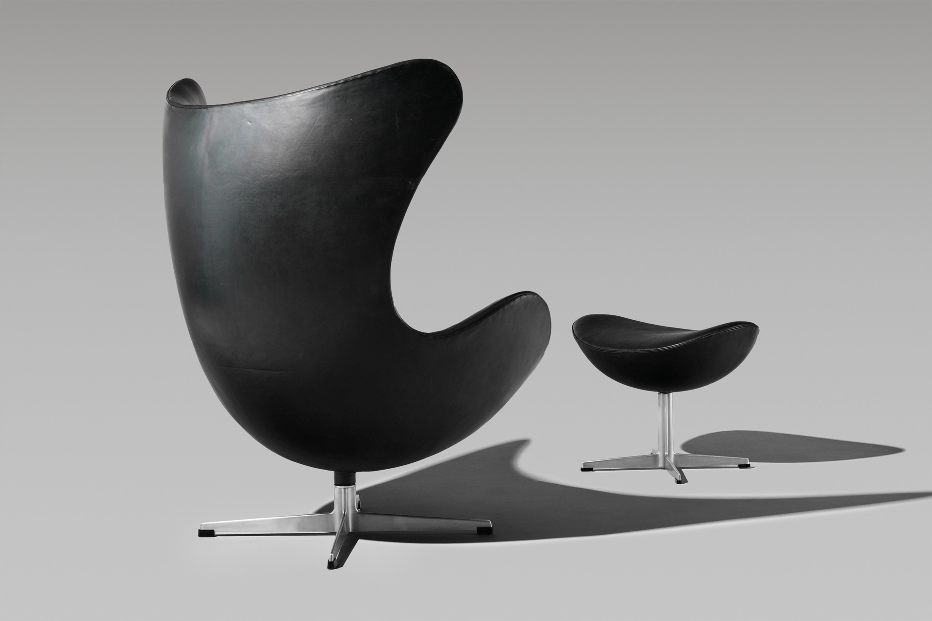 'Egg' Chair image 3