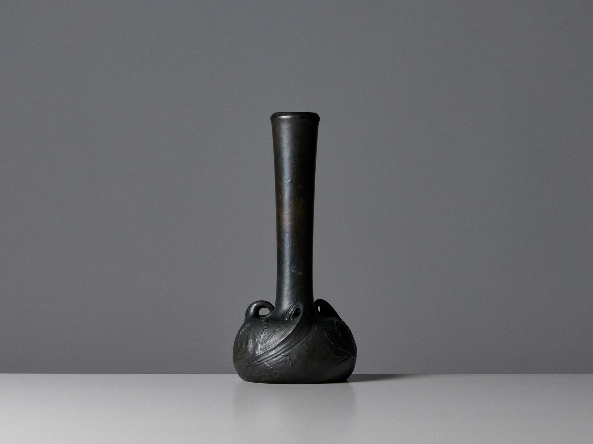 Vase image 2